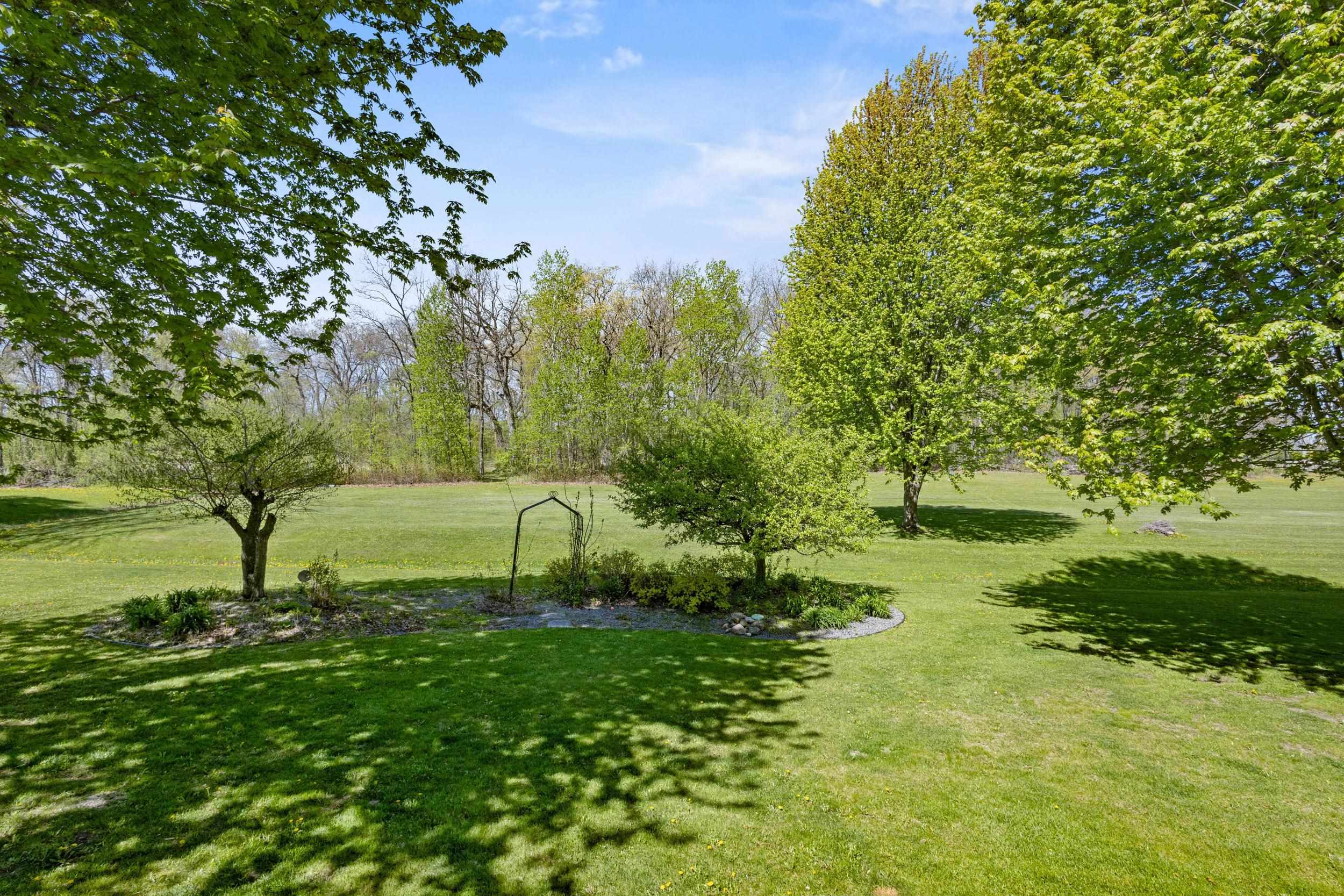8045 SAQUARO Court