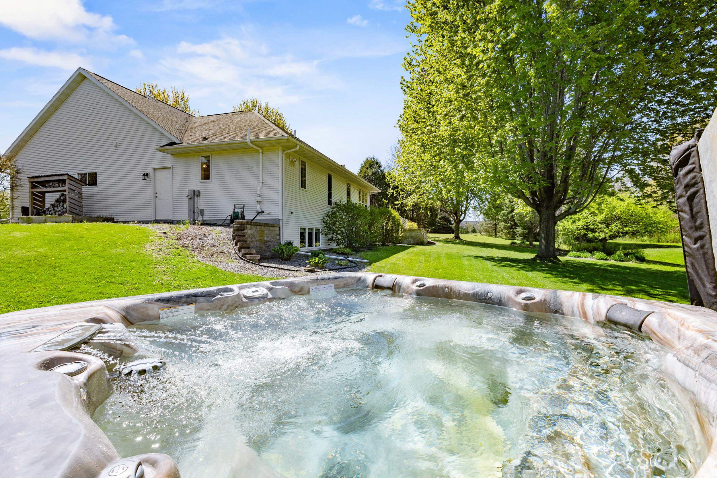 8045 SAQUARO Court