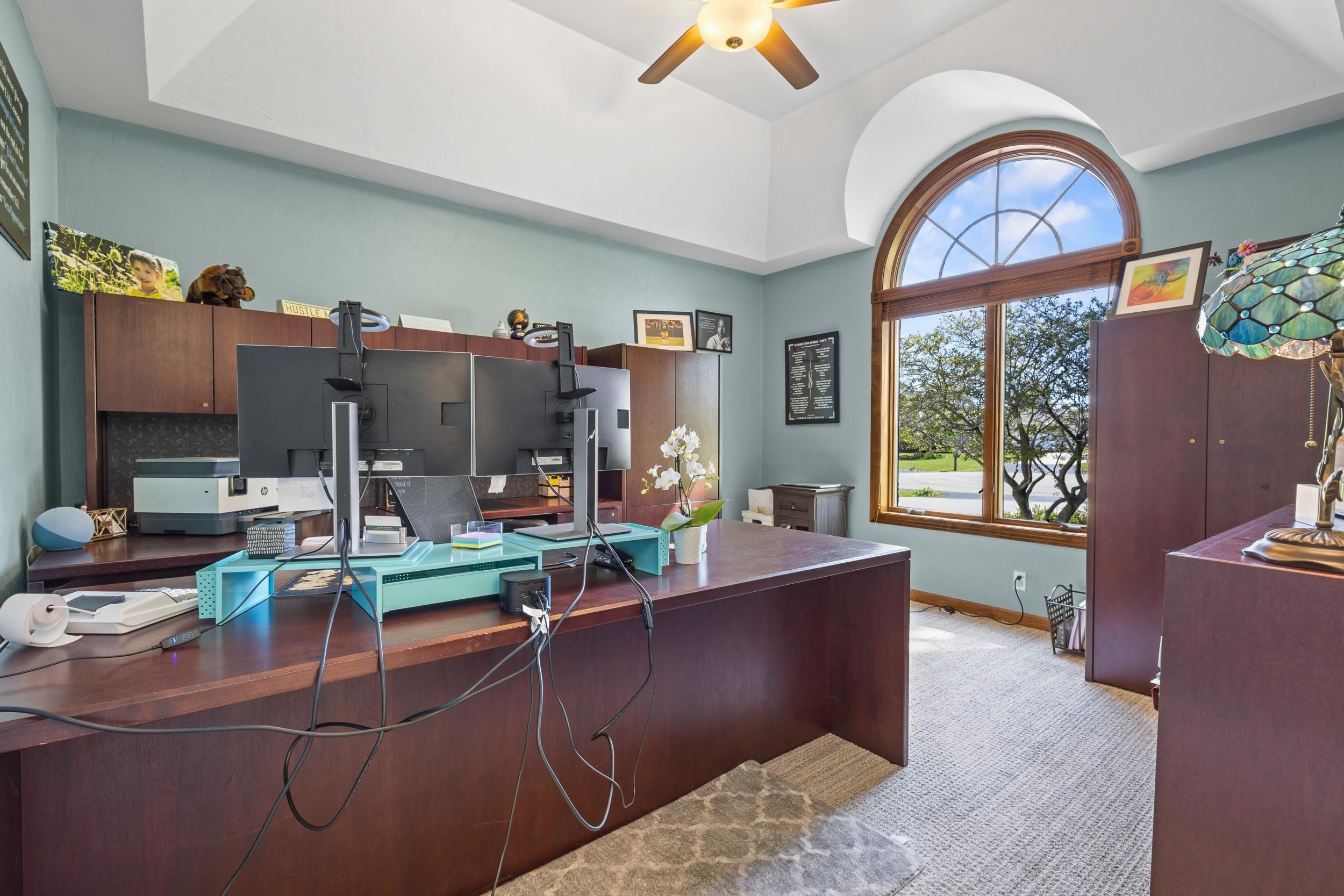 8045 SAQUARO Court
