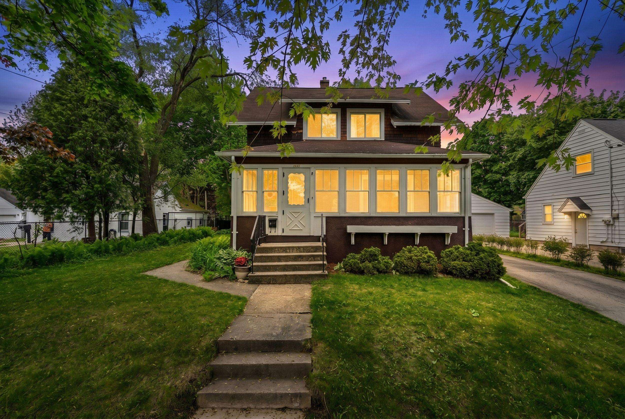 1631 N ALVIN Street