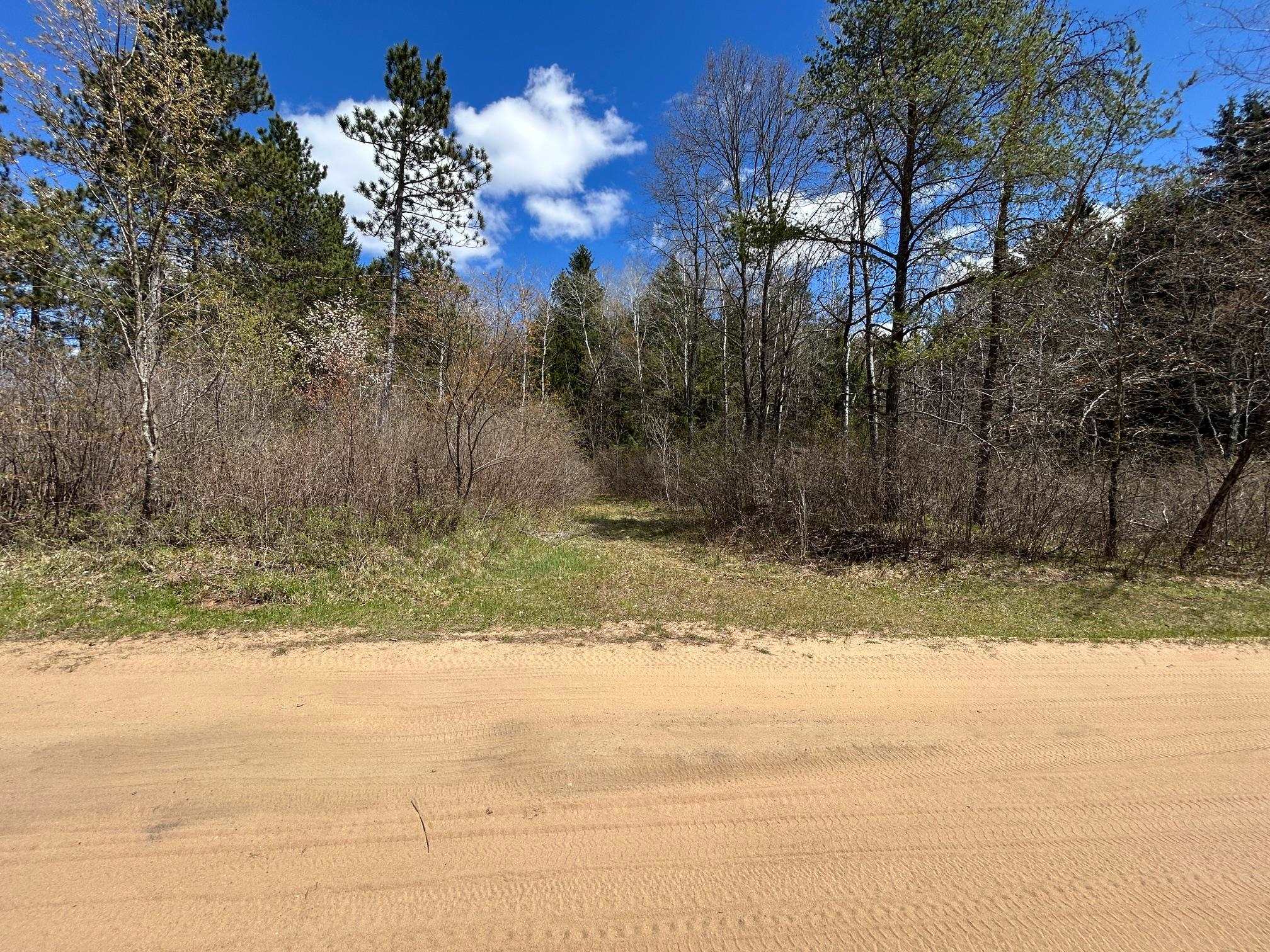 N9416 HIGHLINE Lane