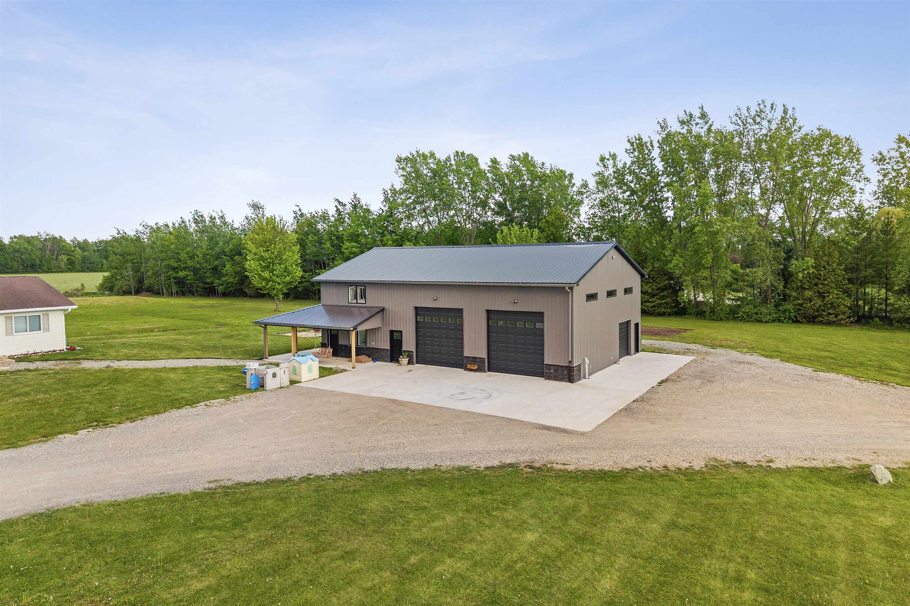 1254 S OVERLAND Road