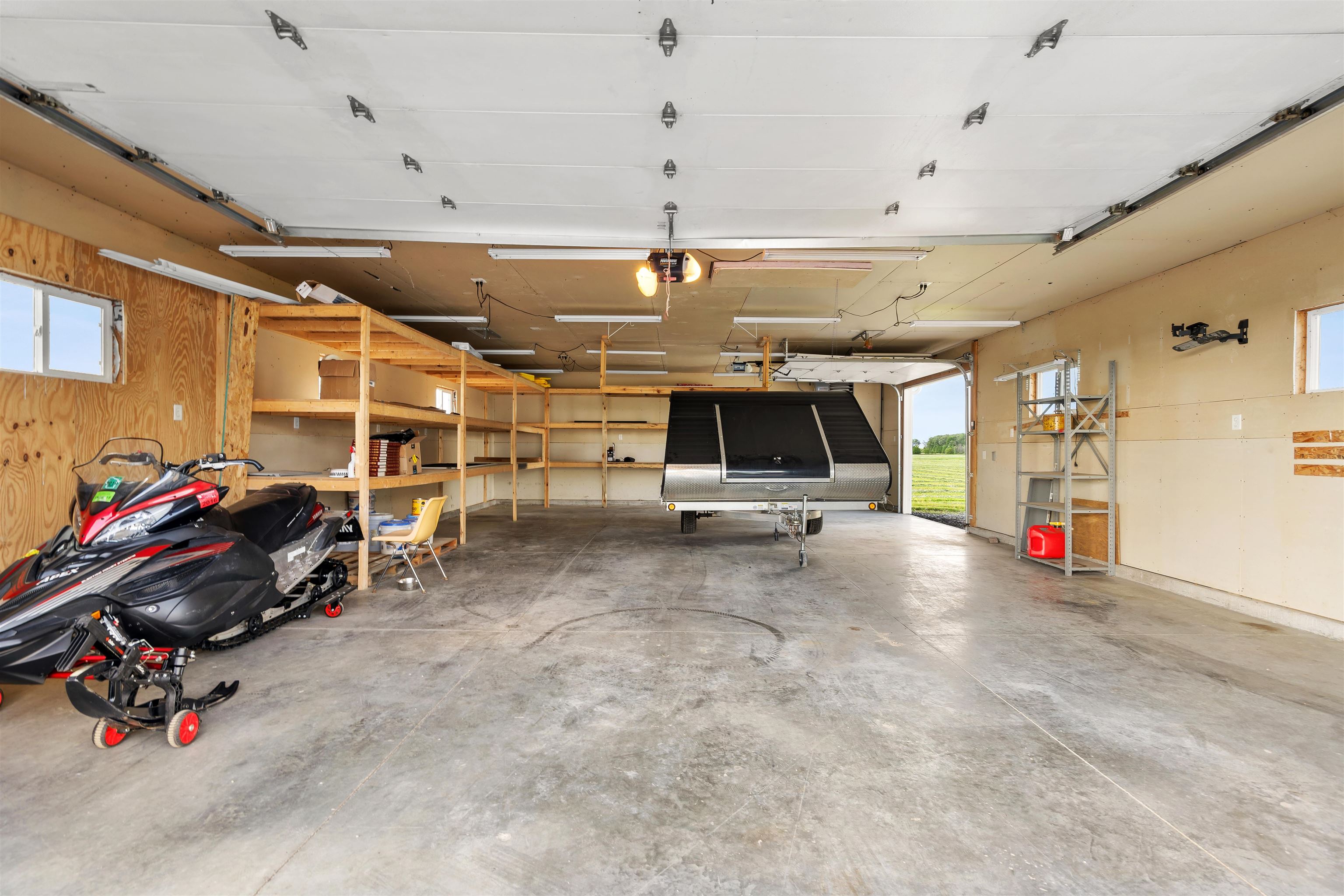 1254 S OVERLAND Road
