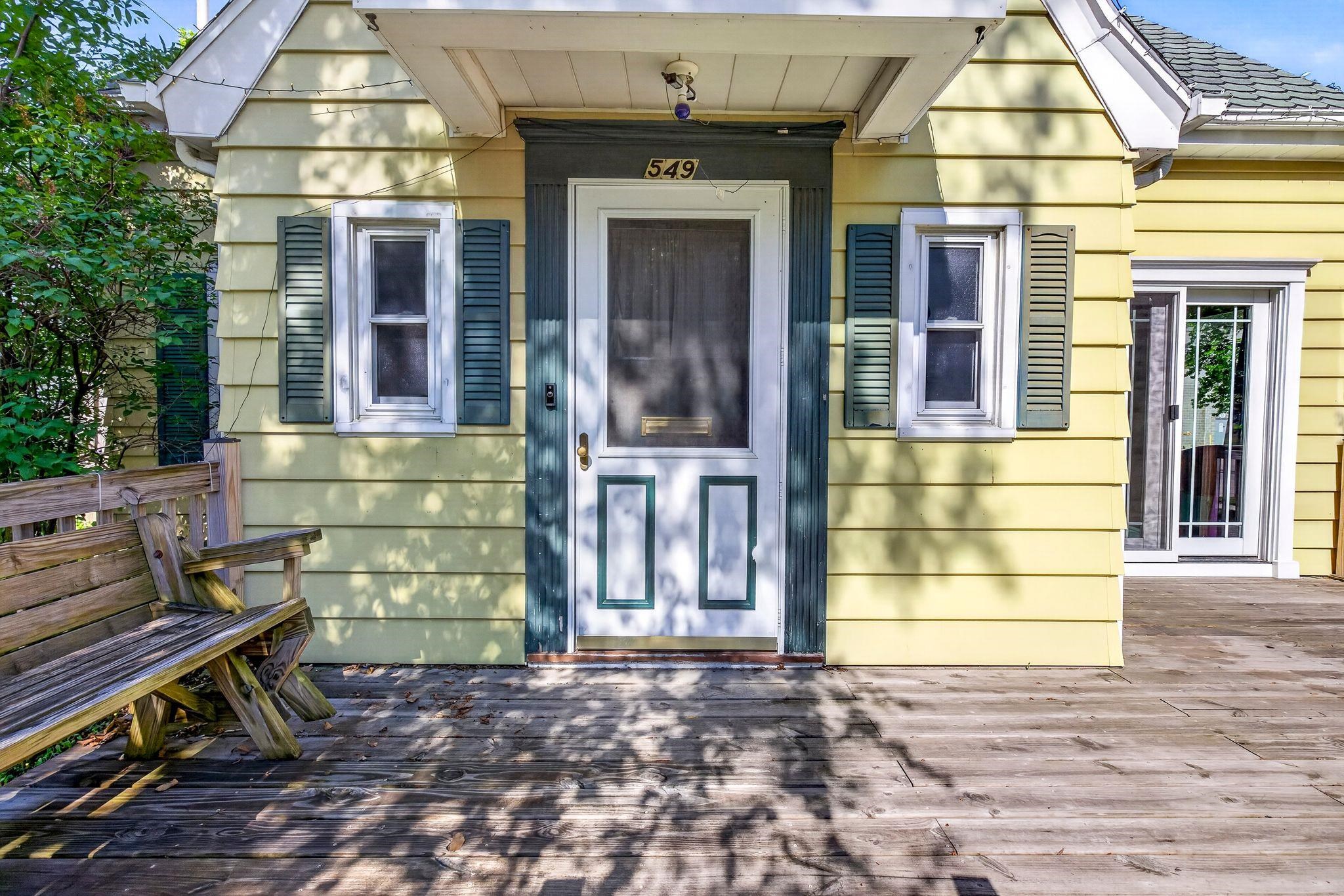 549 N LINWOOD Avenue