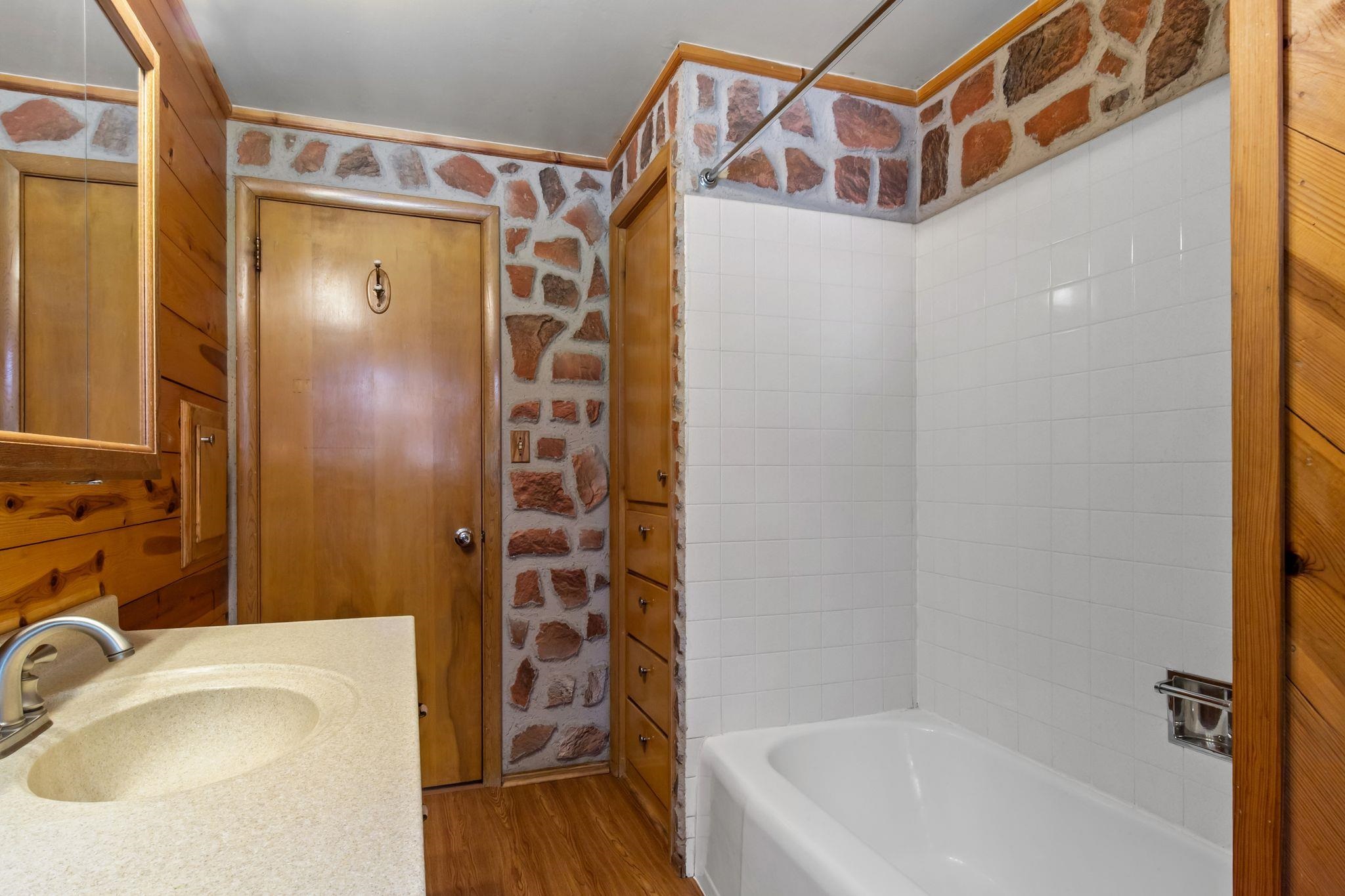 508 WINNEBAGO Heights