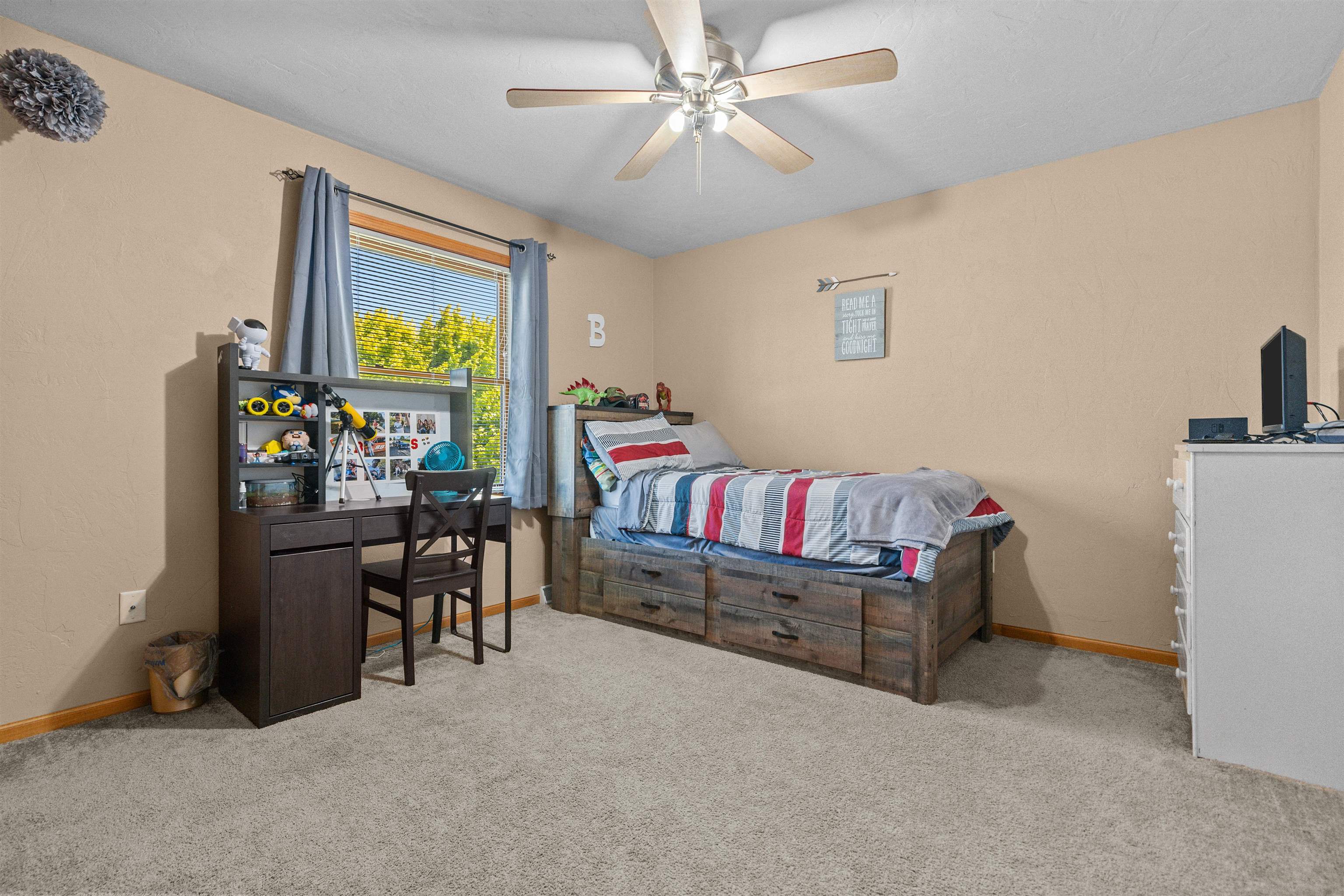 N1066 VANDER MAAZEN Drive