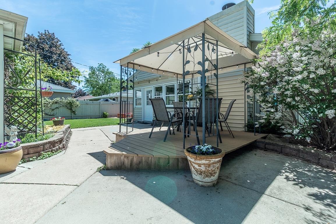 200 E PERSHING Street
