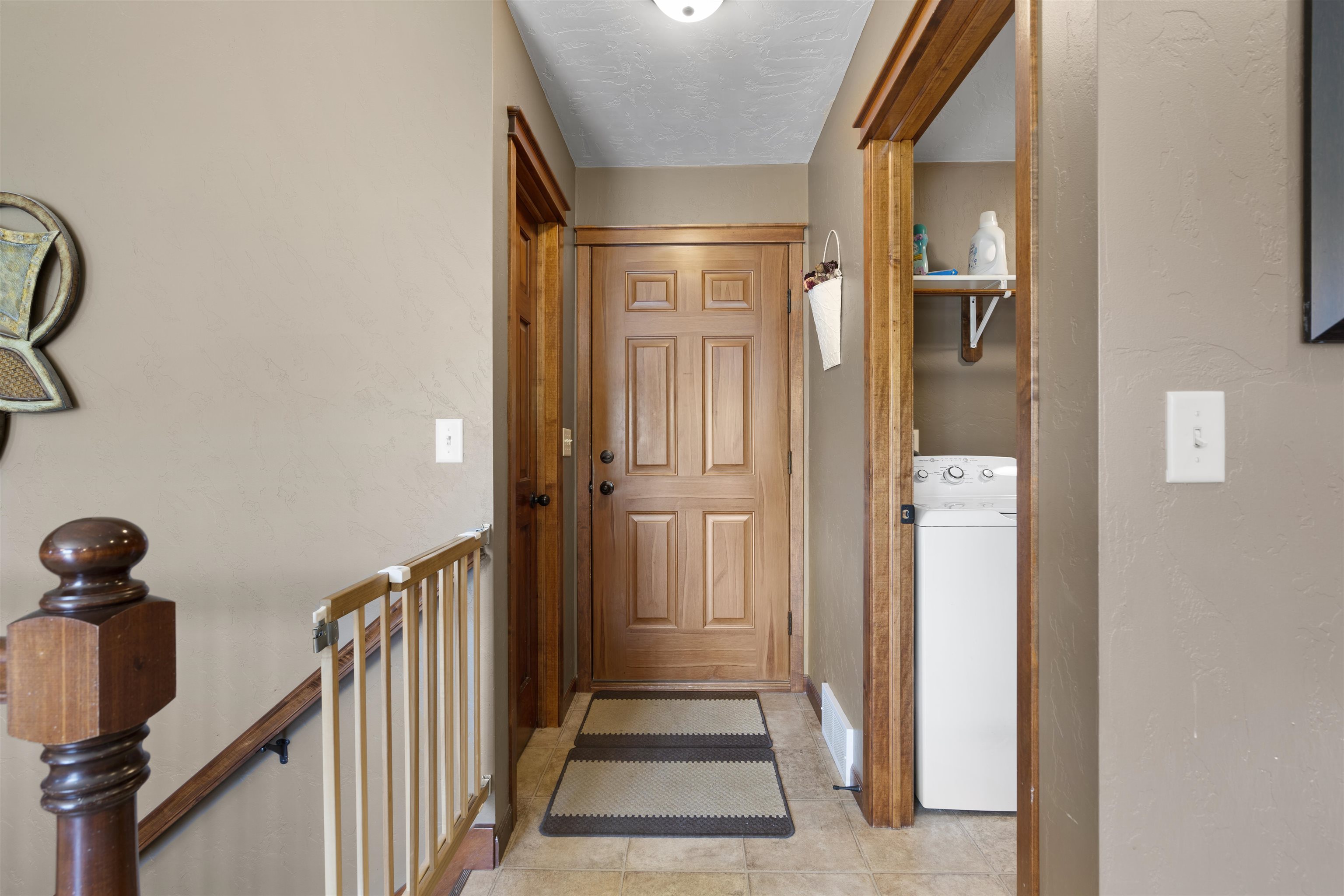 W7133 ENGLEWOOD Drive