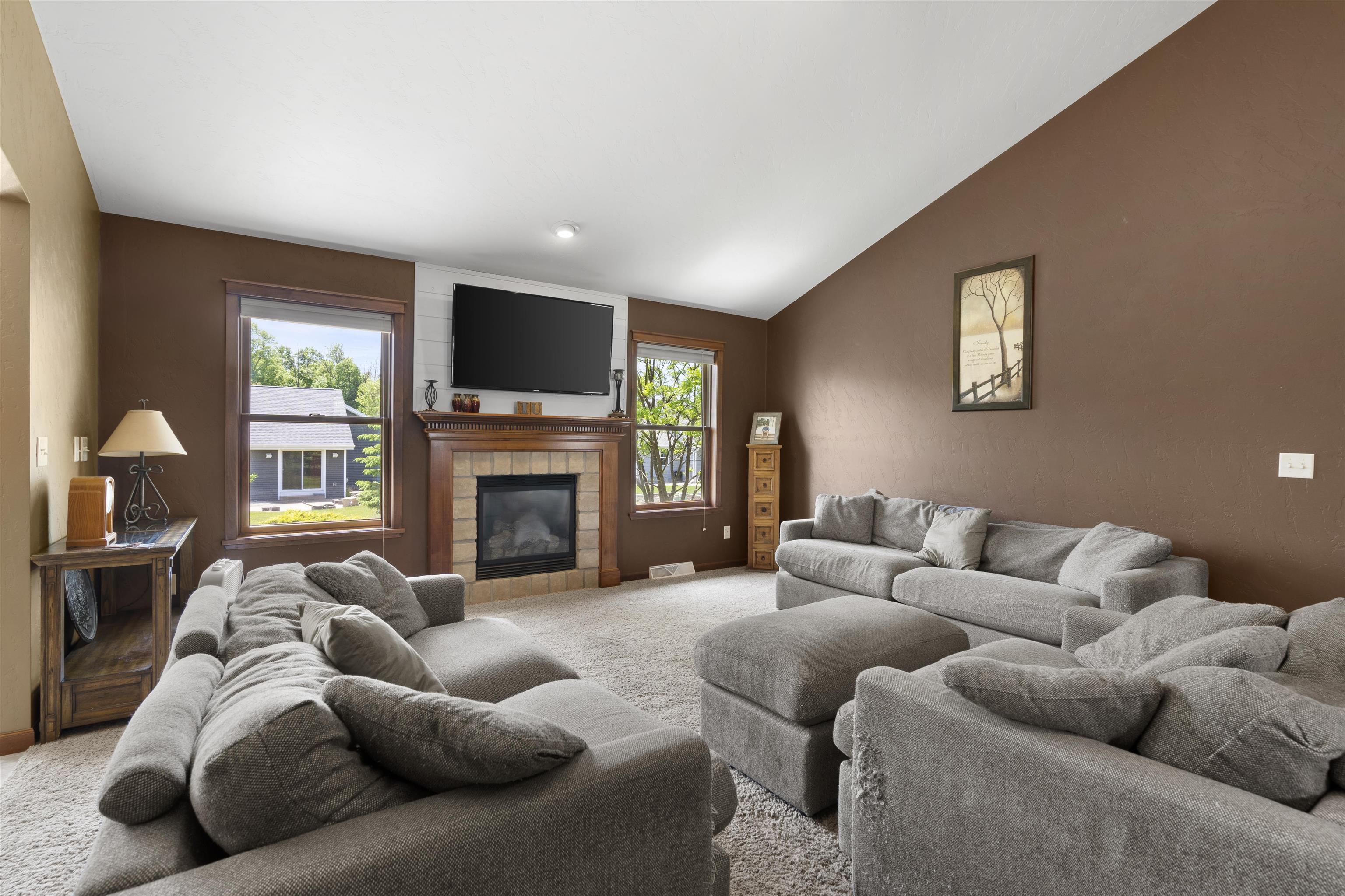 W7133 ENGLEWOOD Drive