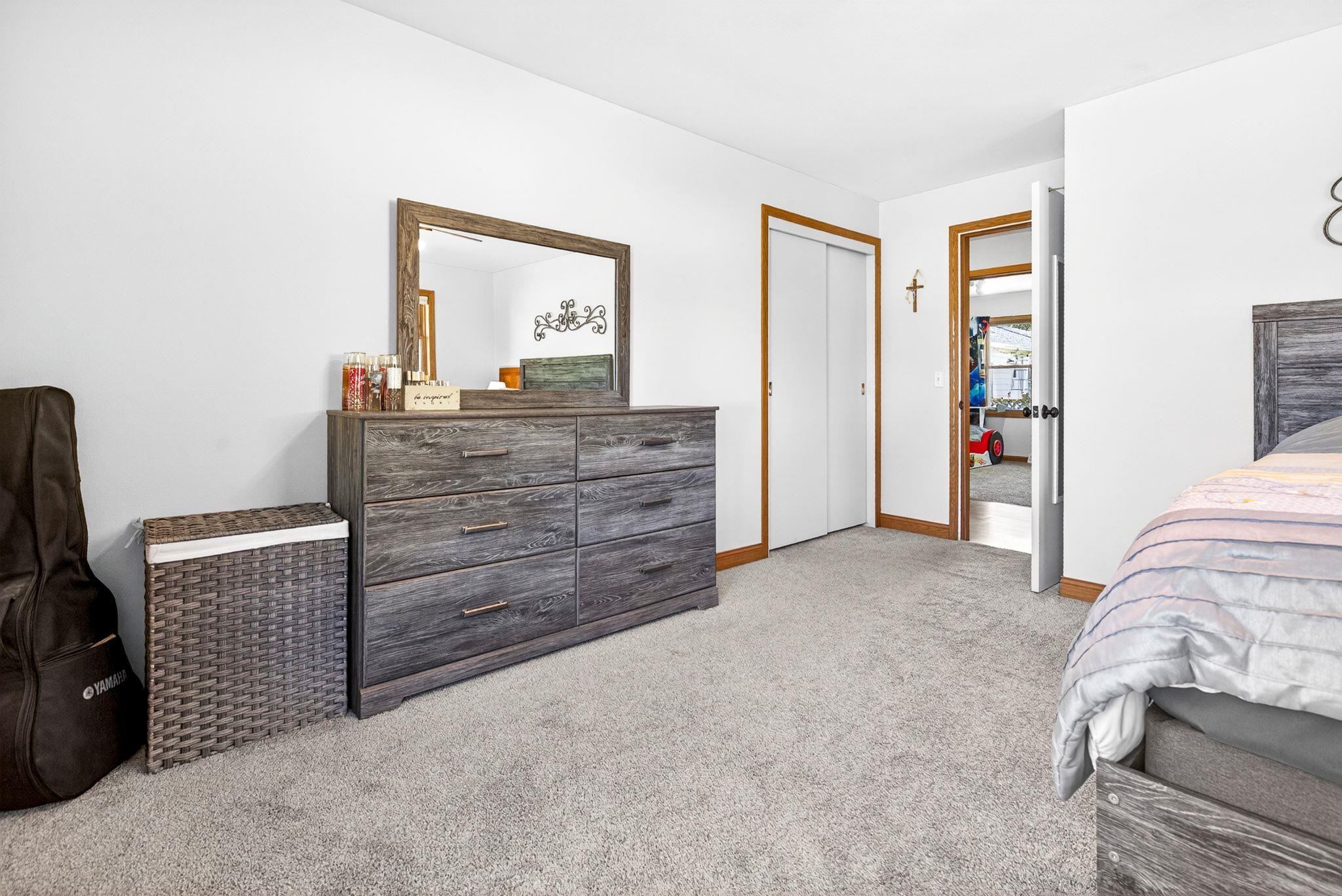 415 E 16TH Street