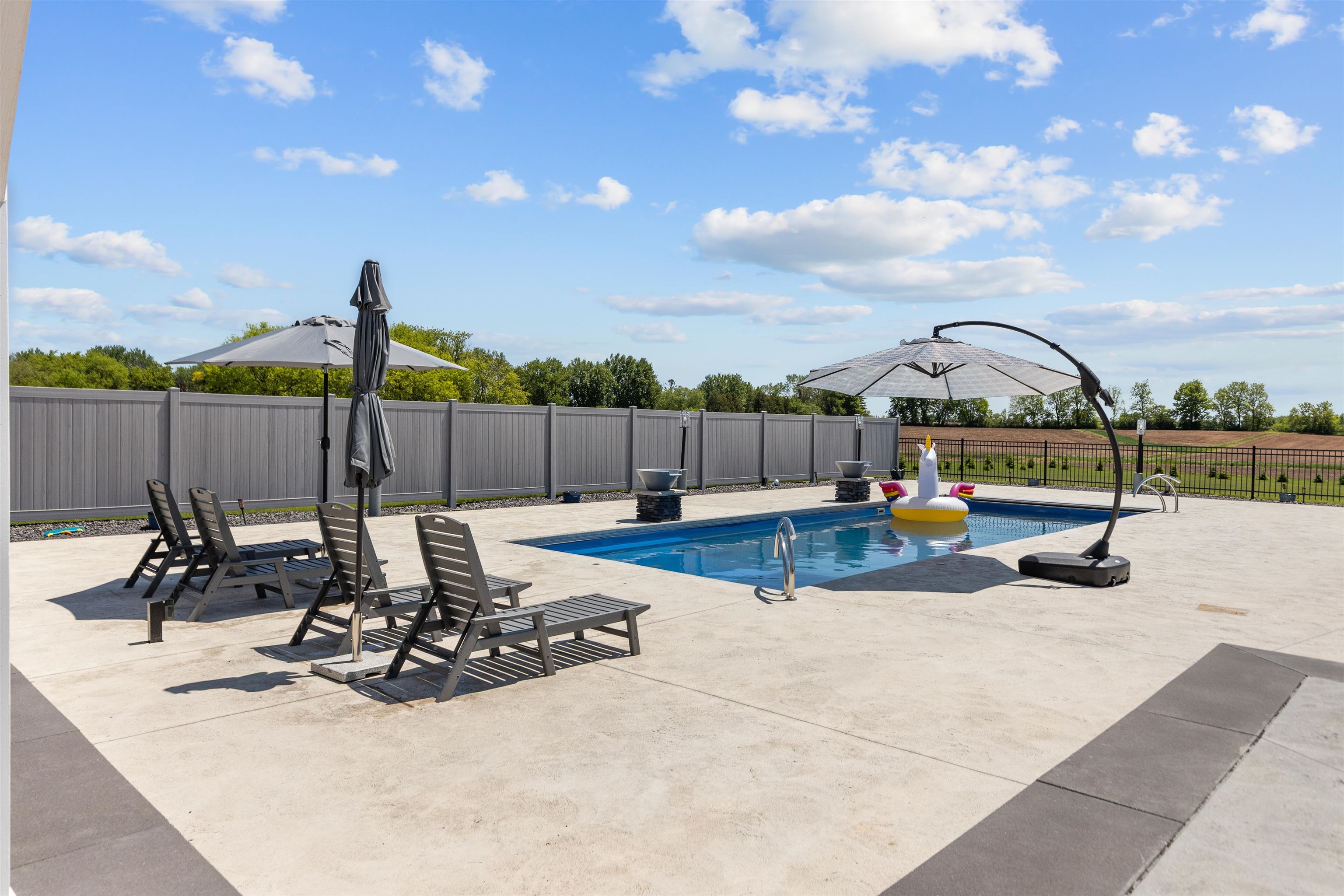 3007 WINNEGAMIE Drive