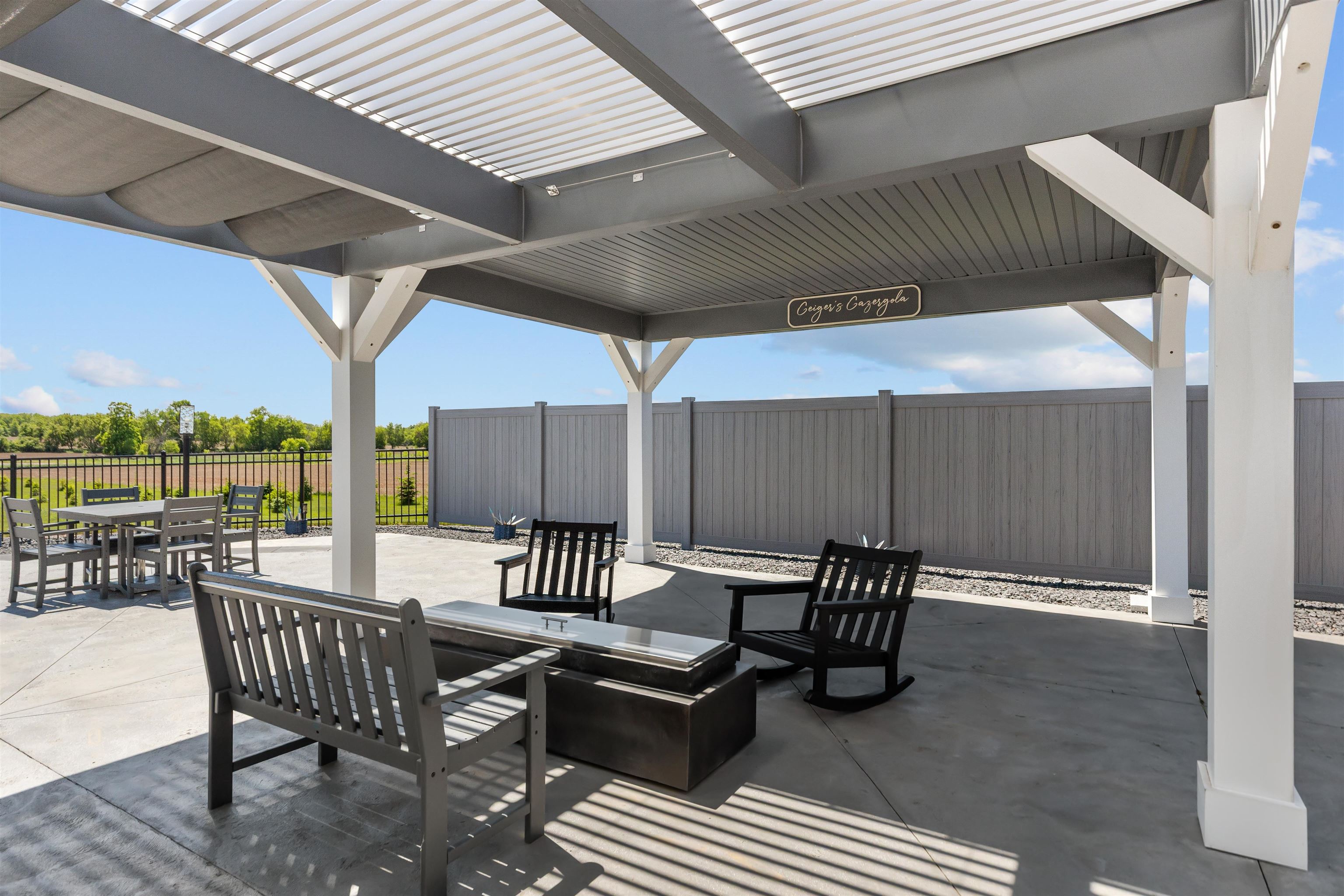 3007 WINNEGAMIE Drive