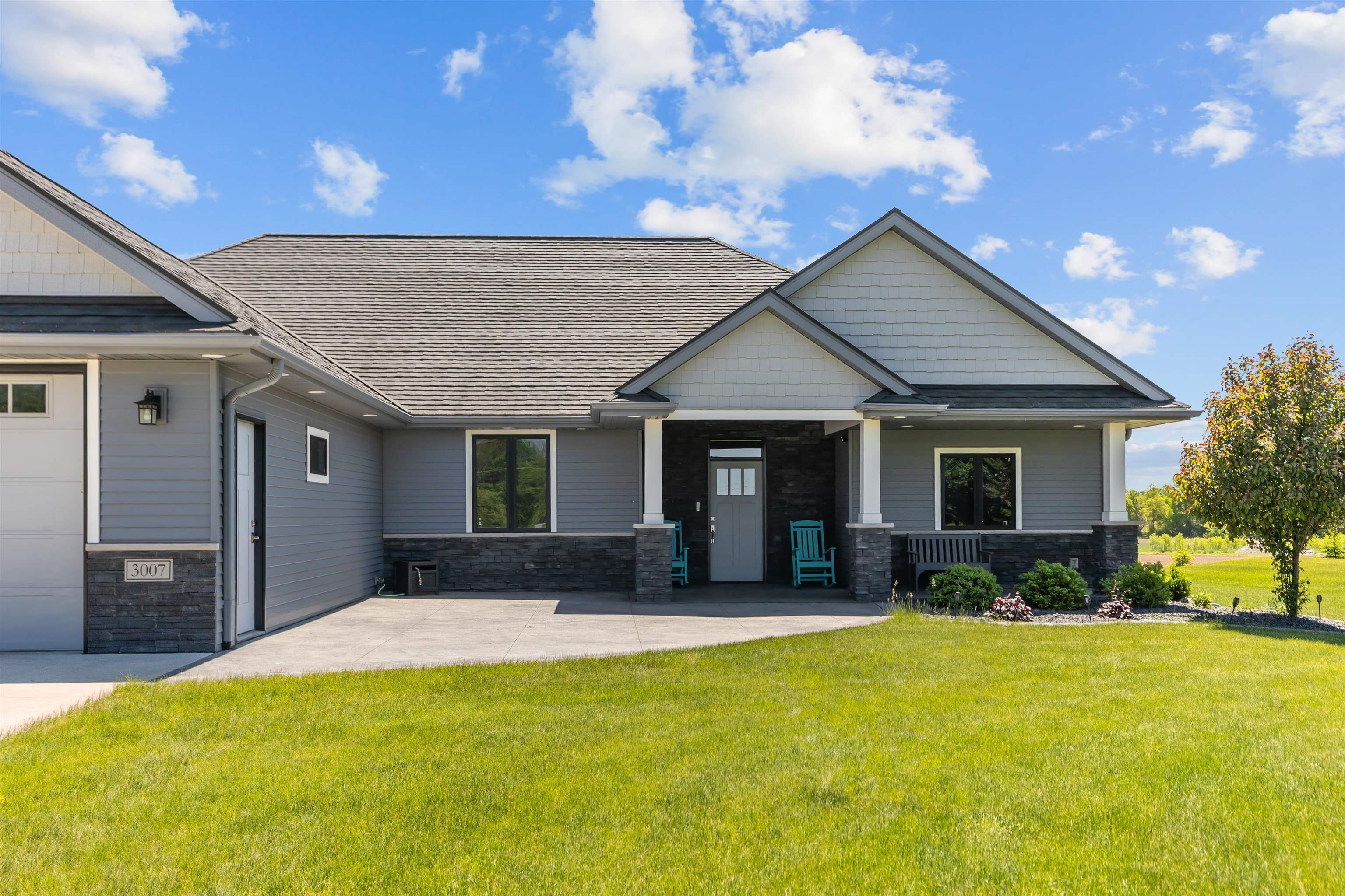 3007 WINNEGAMIE Drive