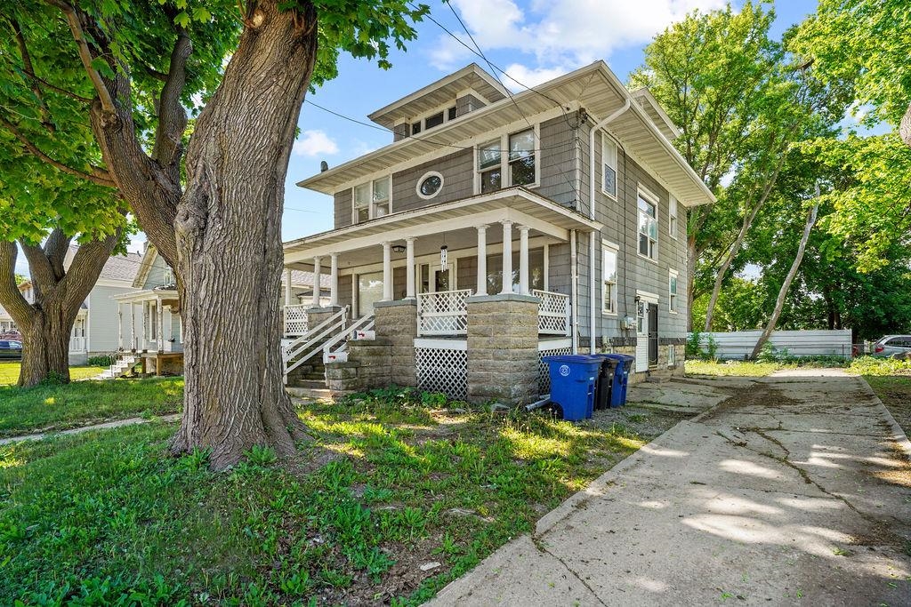 513 CEAPE Avenue