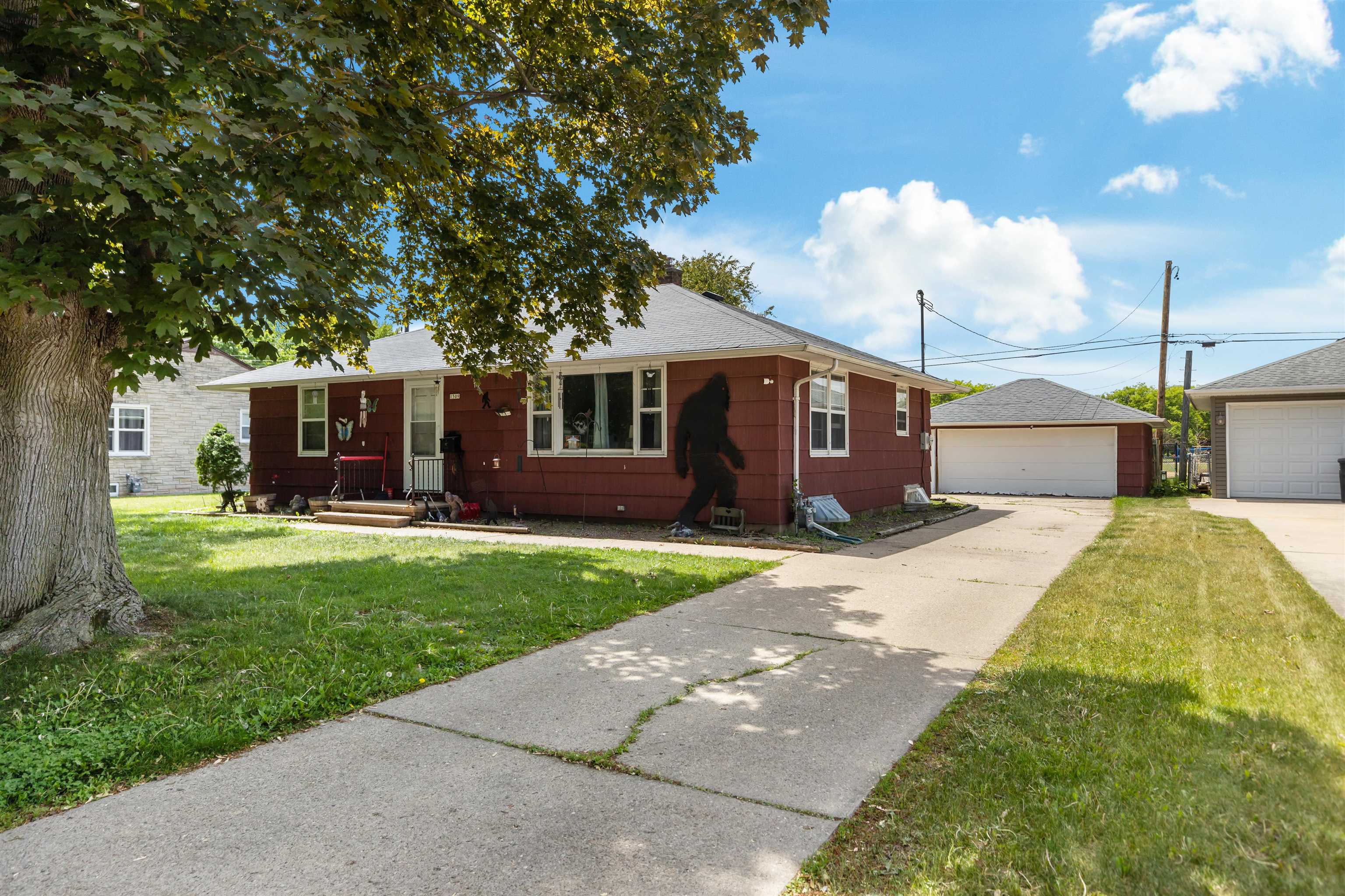 1509 DOEMEL Street