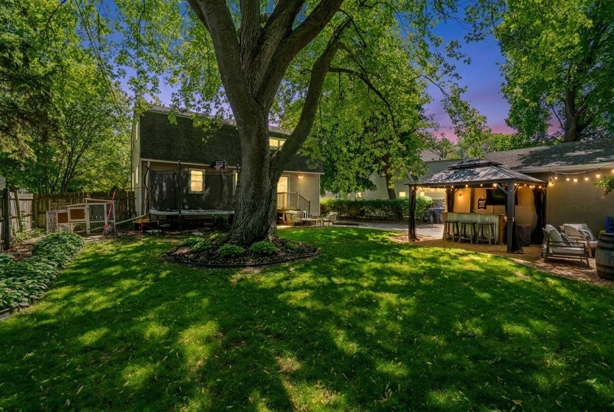 203 CEDAR Street
