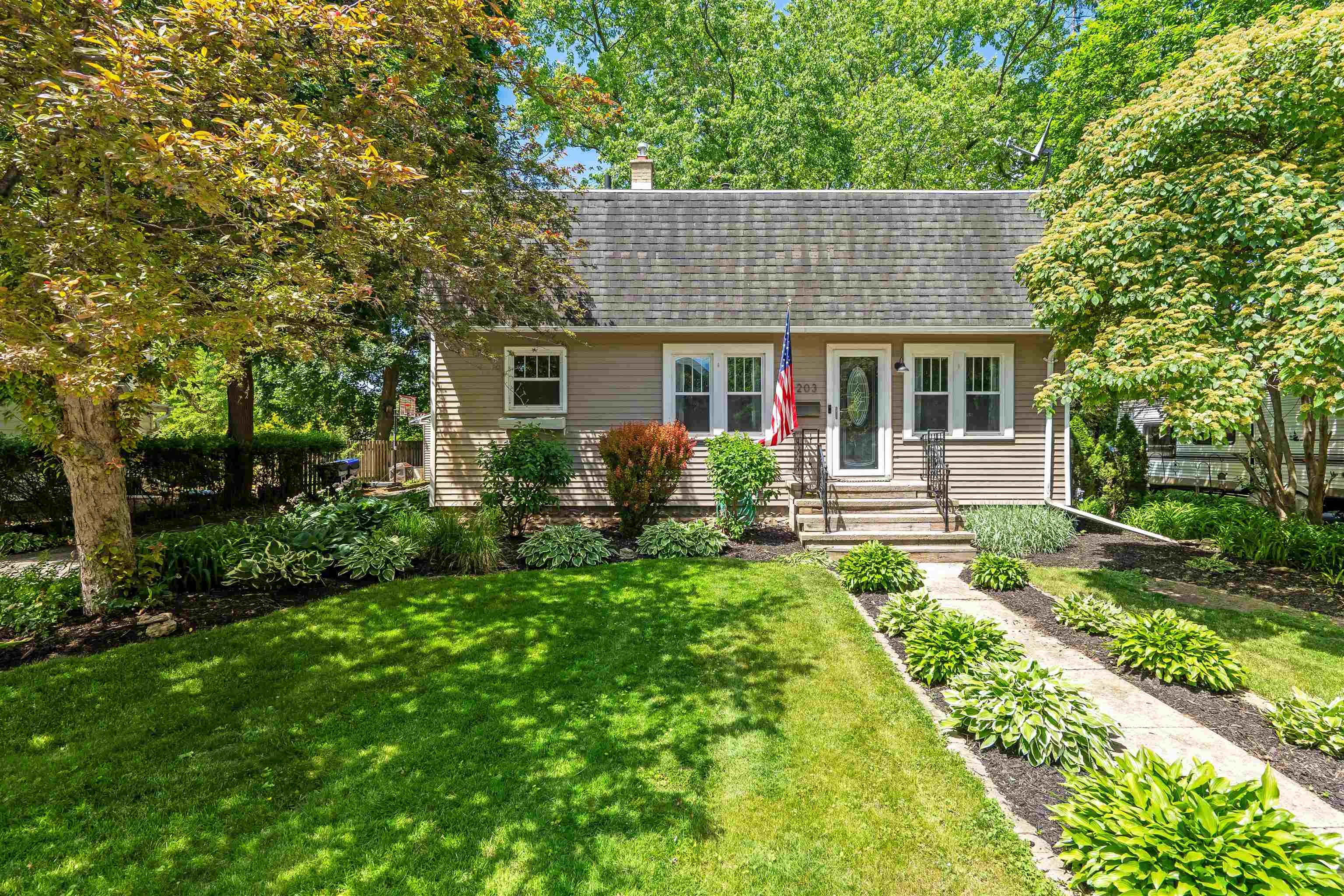 203 CEDAR Street