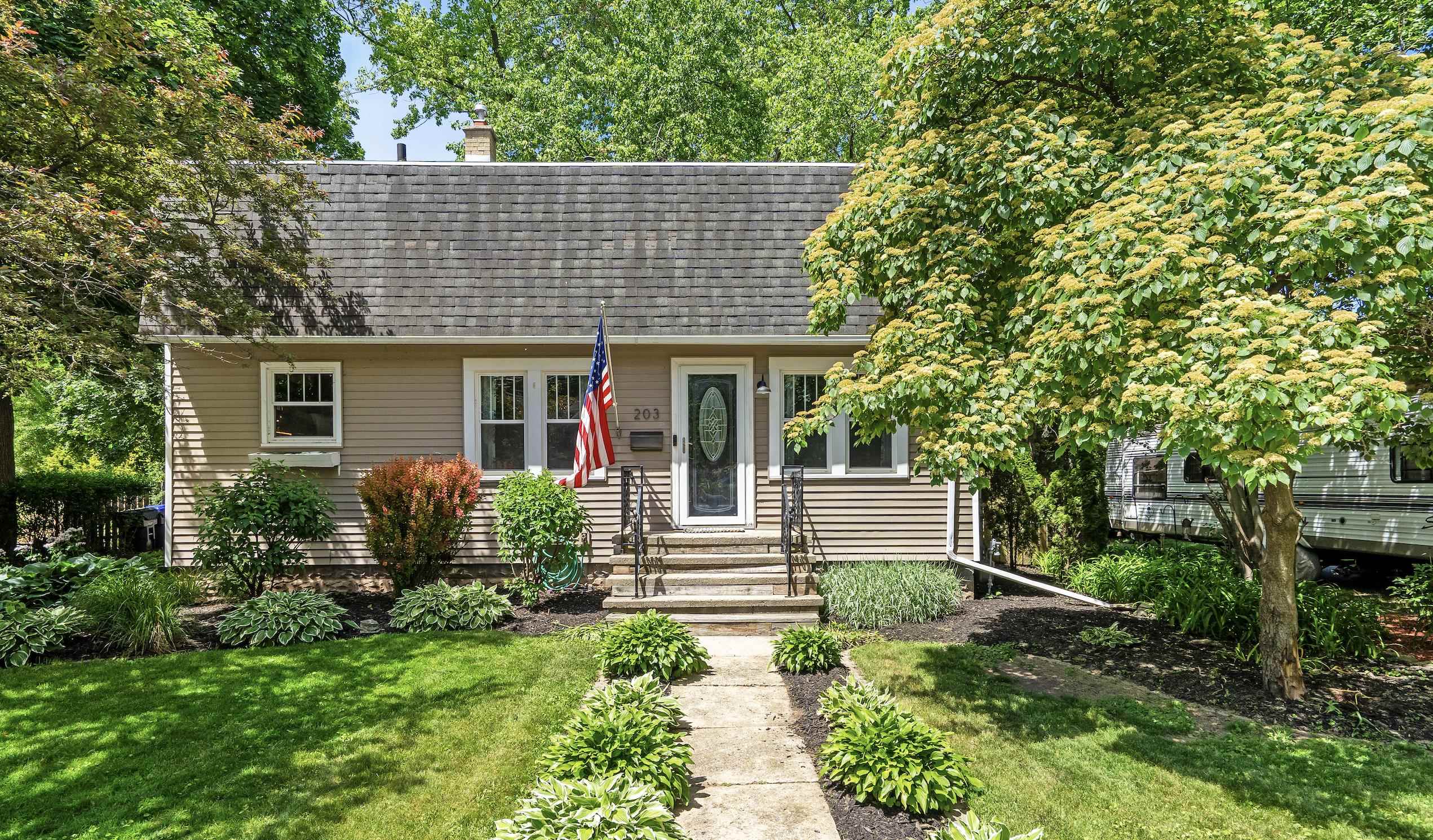 203 CEDAR Street