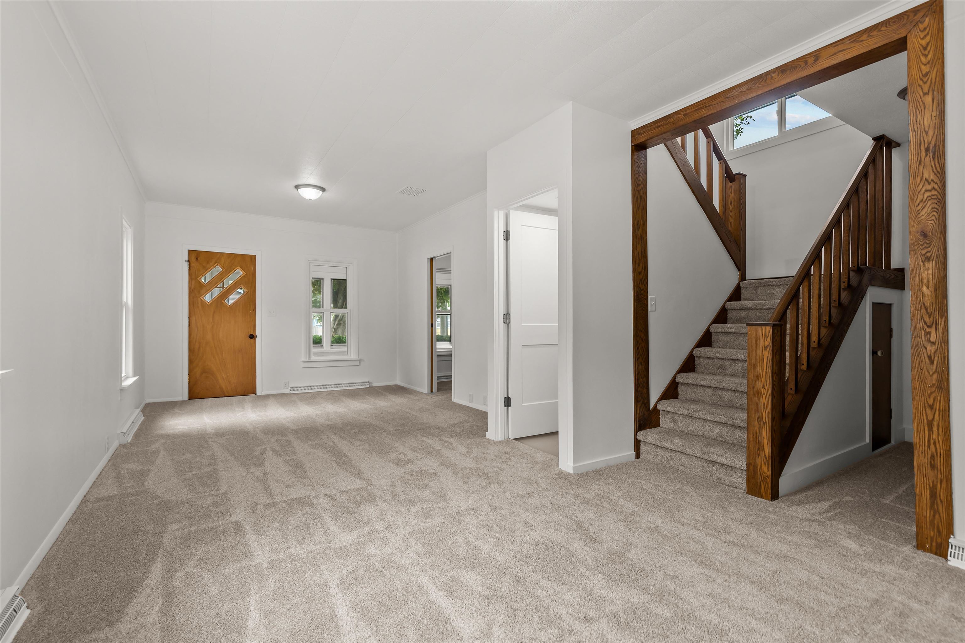 926 DOVE Street