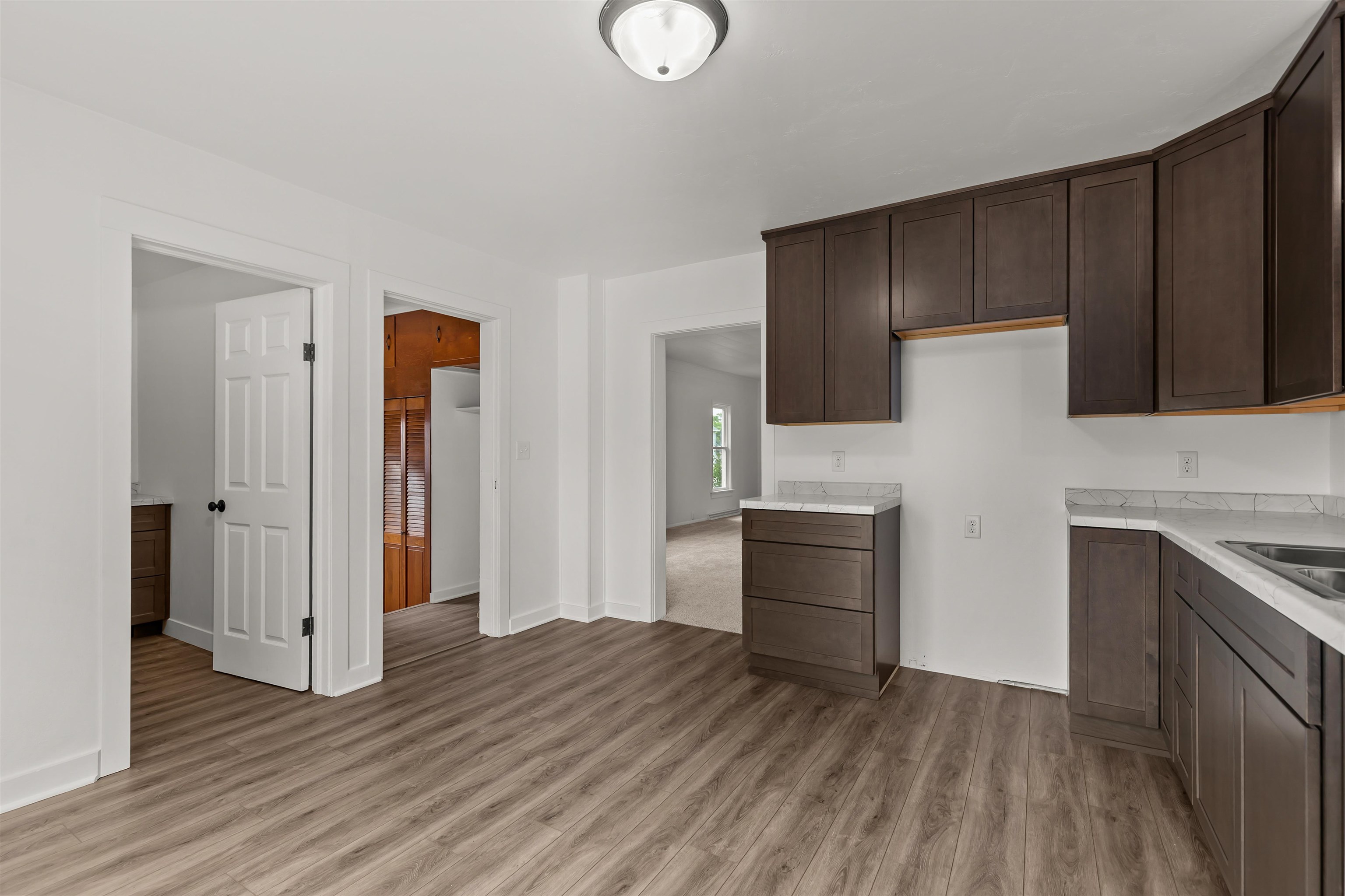926 DOVE Street