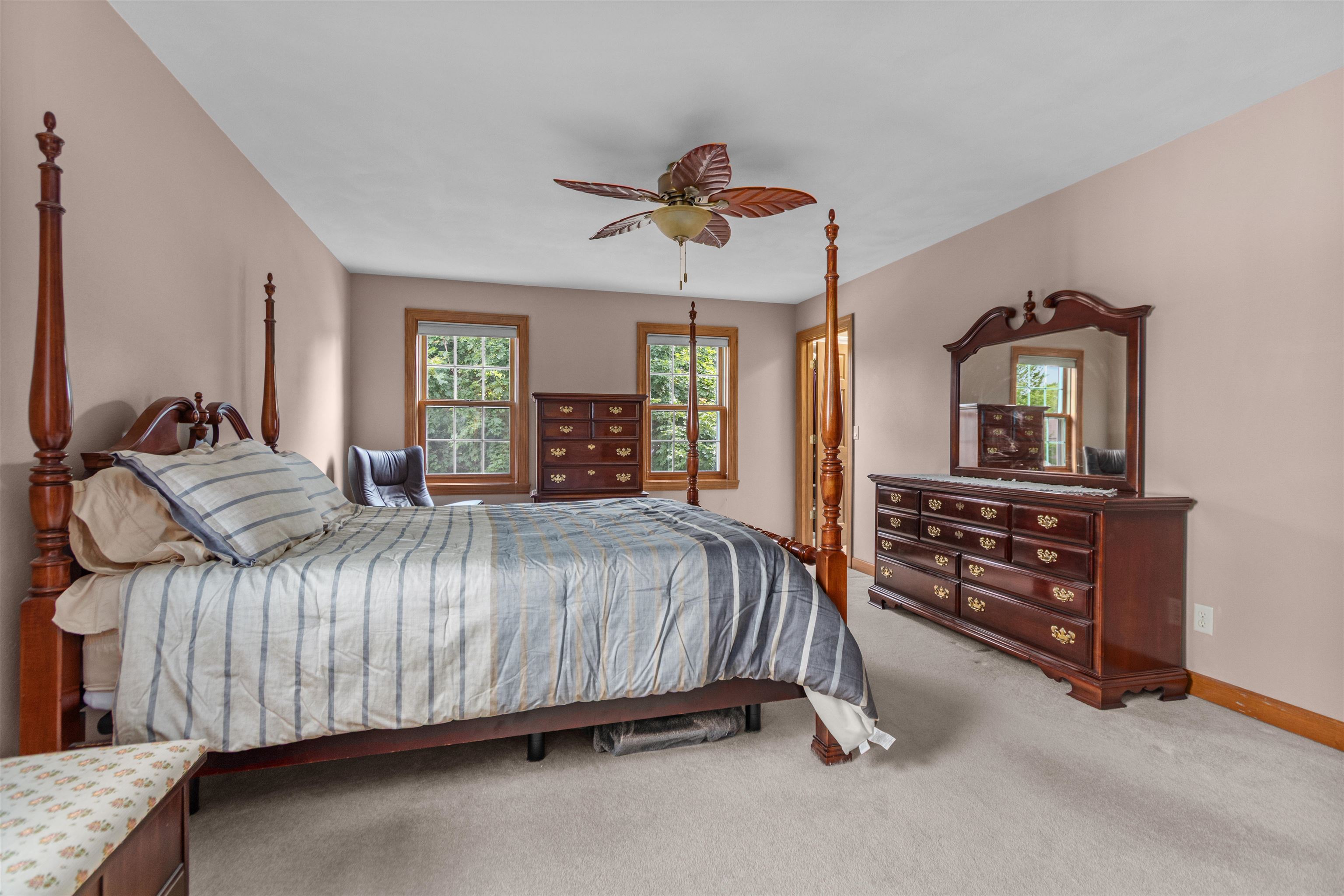 224 E CARRINGTON Lane