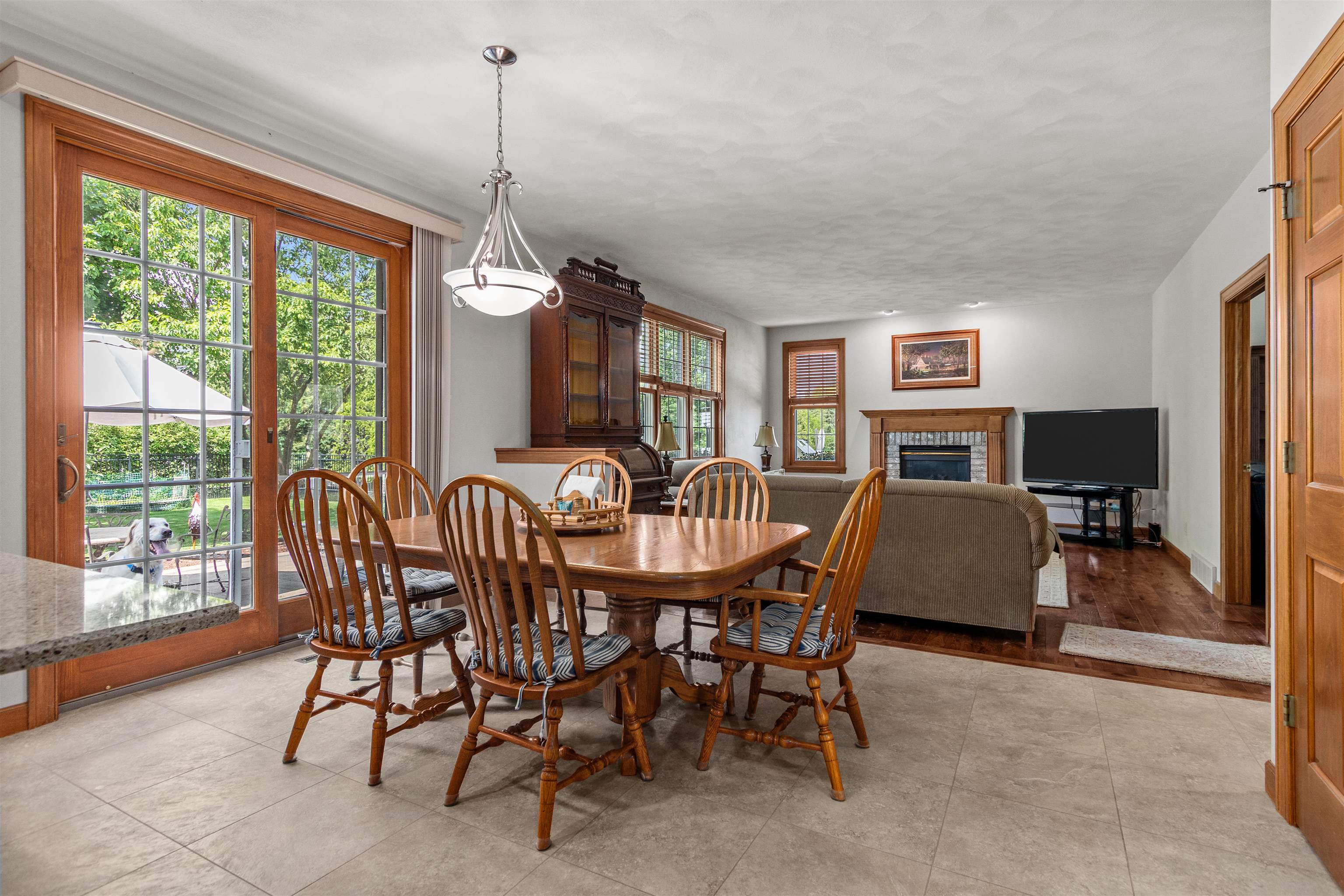 224 E CARRINGTON Lane