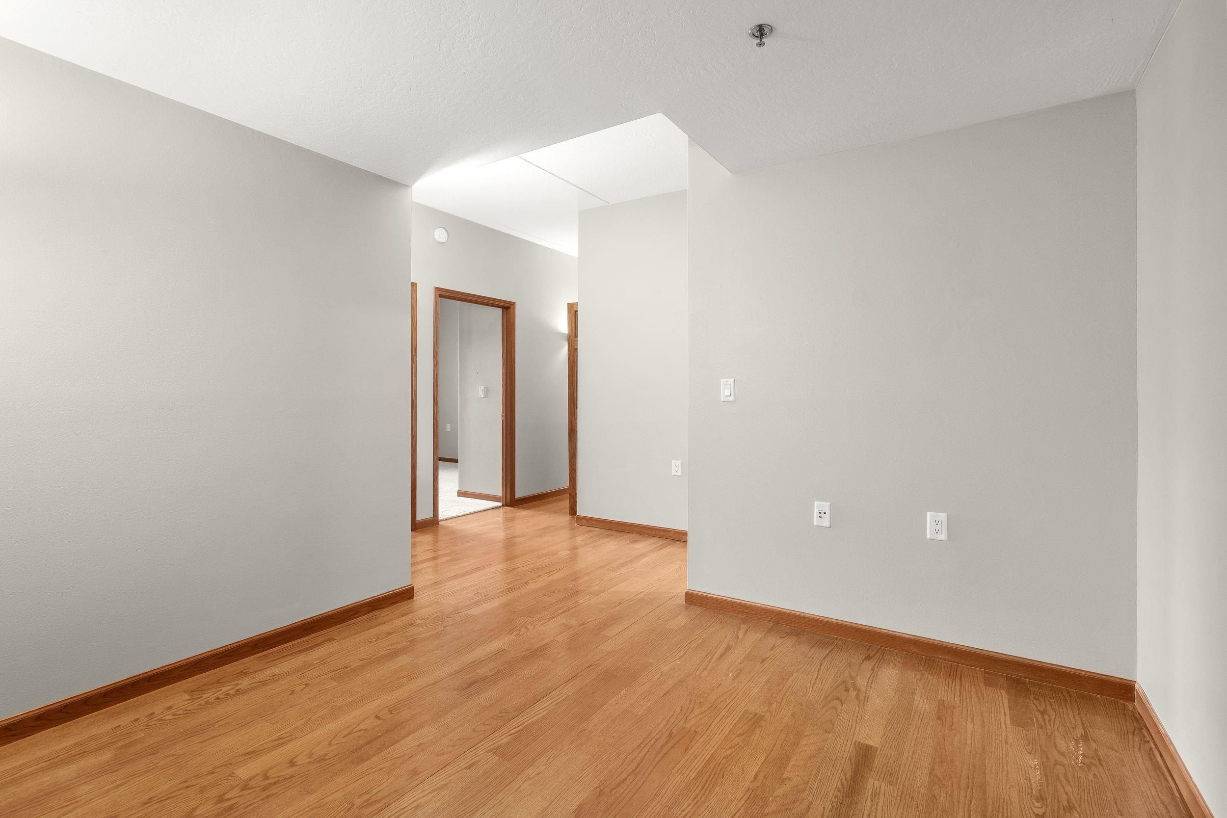 400 N RICHMOND Street Unit: 332