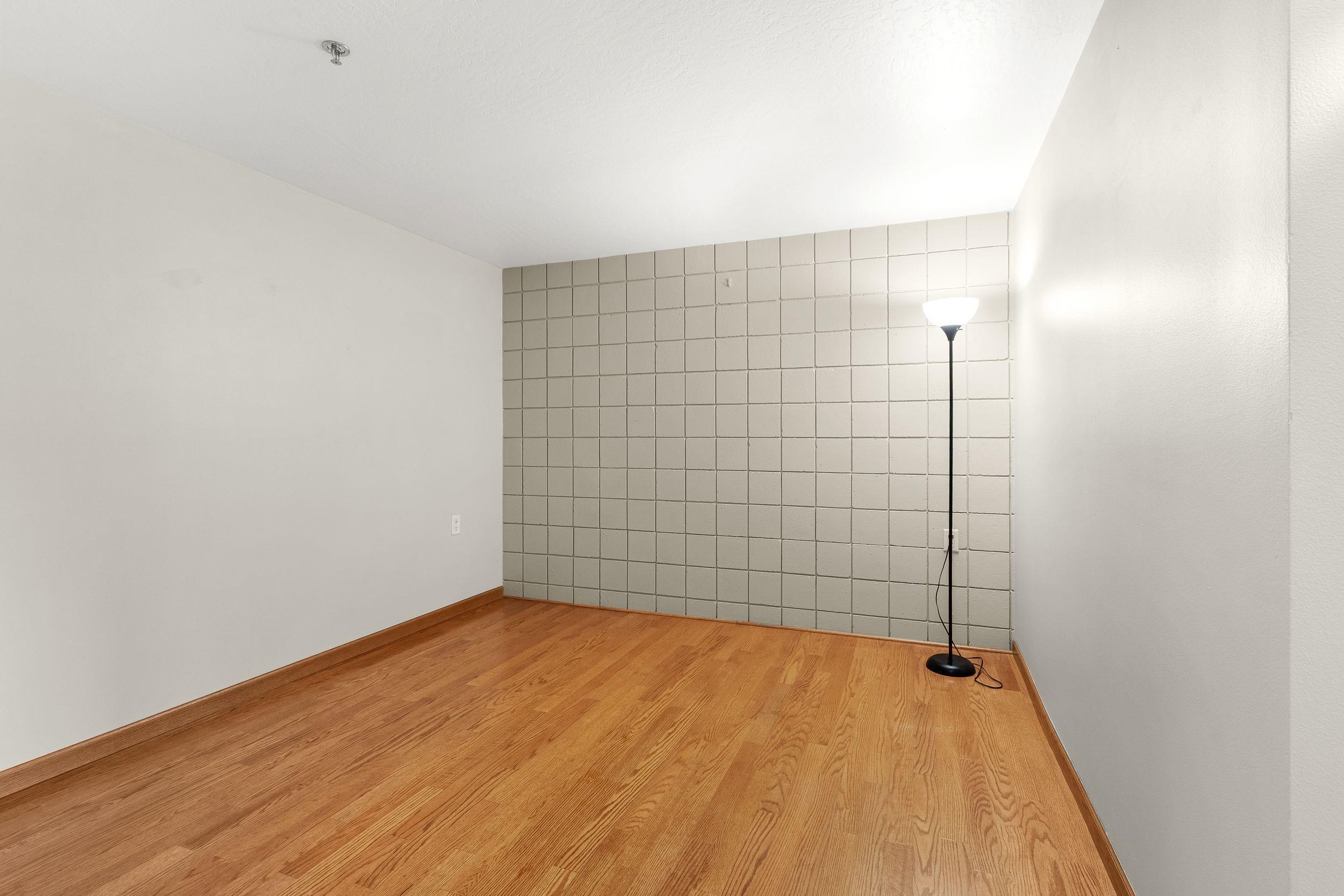 400 N RICHMOND Street Unit: 332