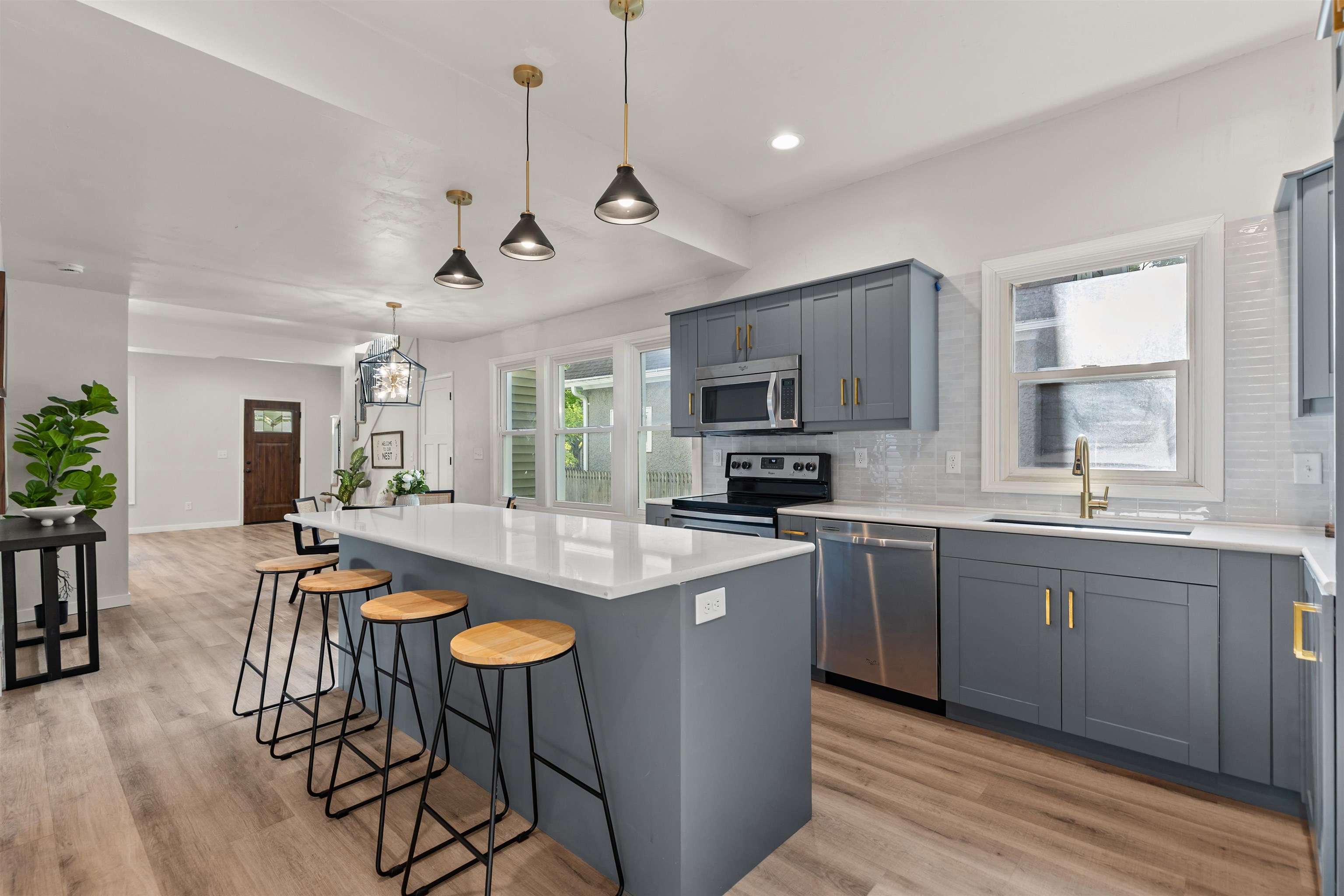229 FULTON Avenue