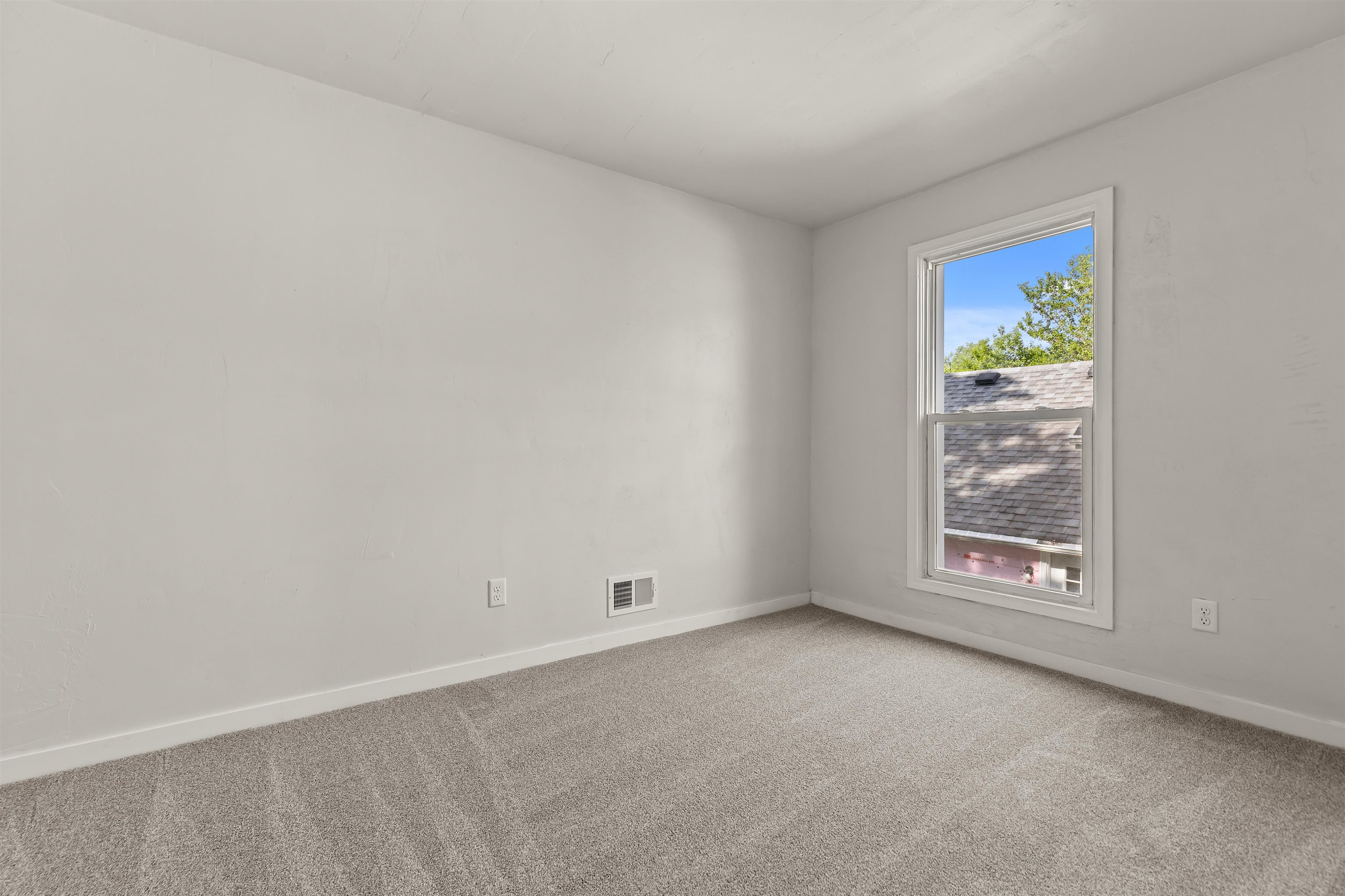 229 FULTON Avenue