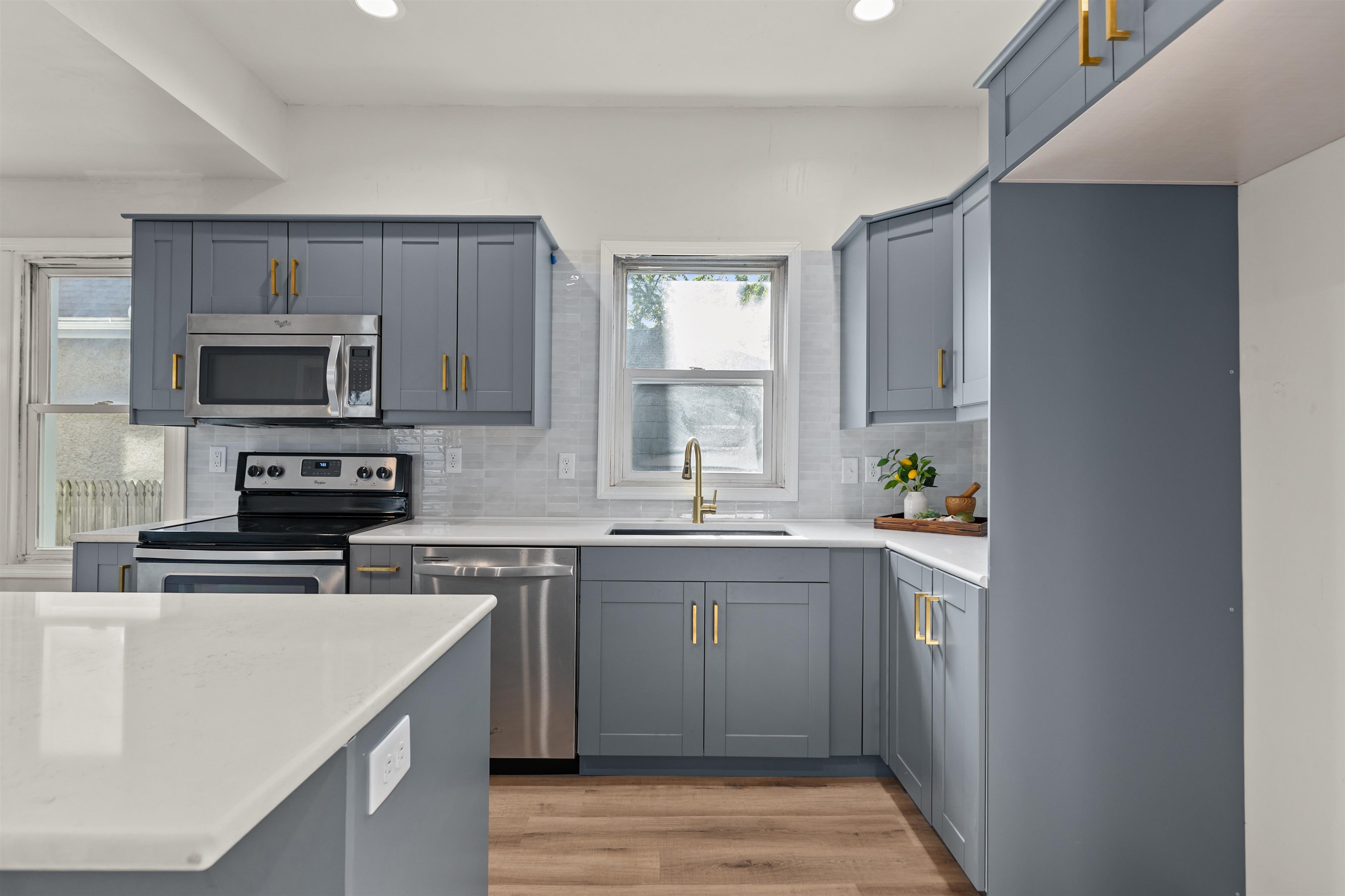 229 FULTON Avenue
