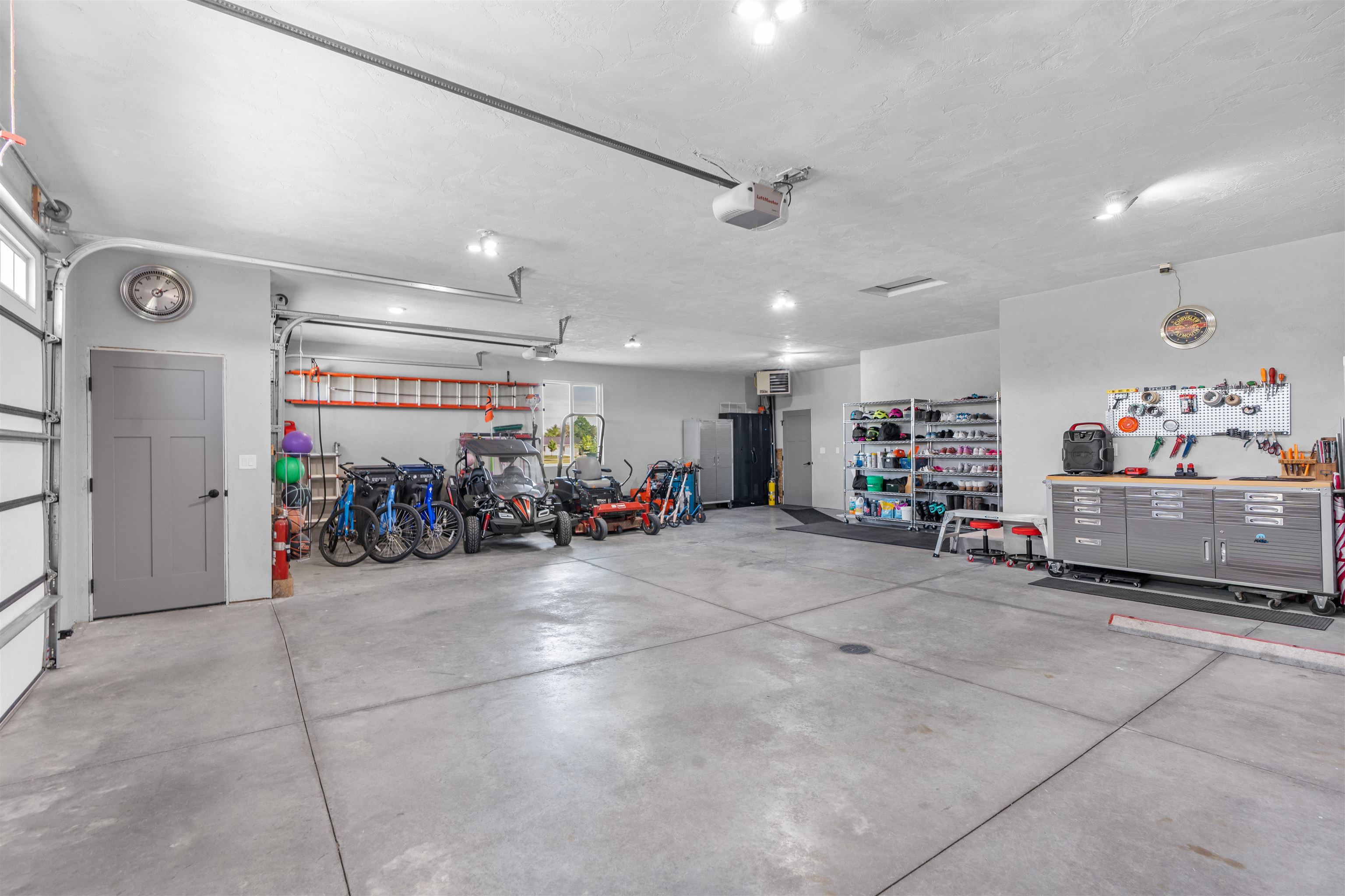 6636 RUSTIC OAKS Drive