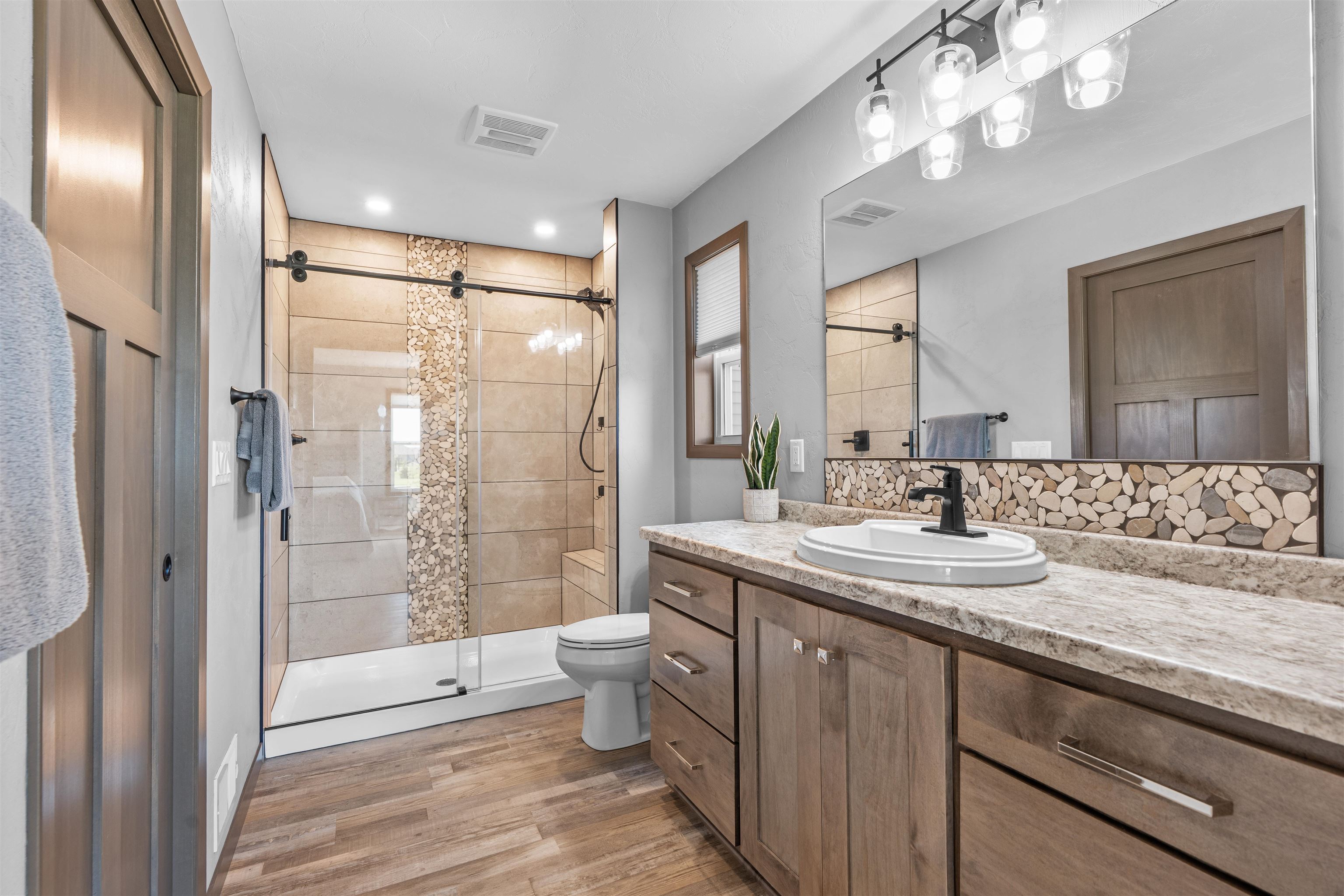 6636 RUSTIC OAKS Drive