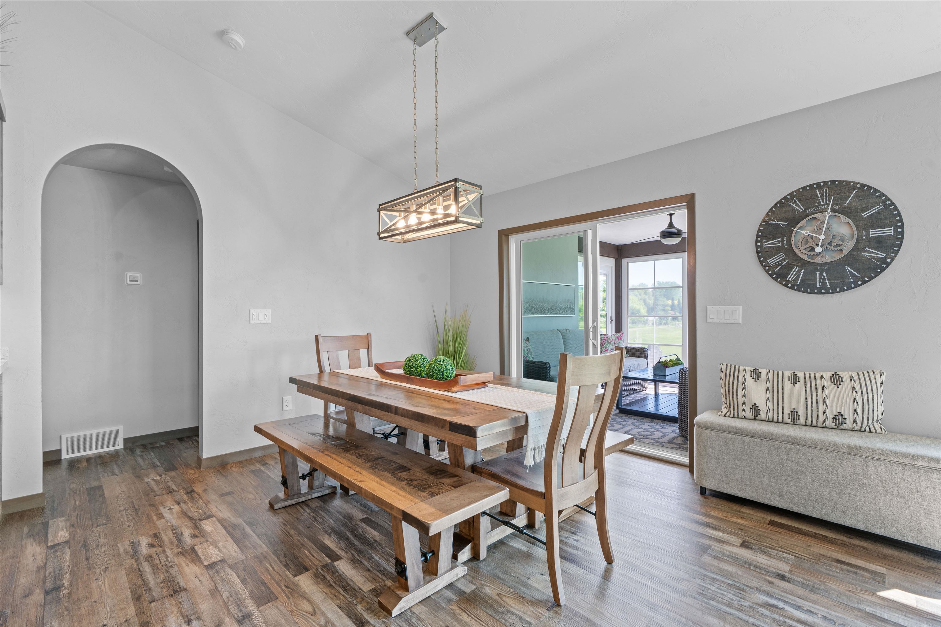 6636 RUSTIC OAKS Drive