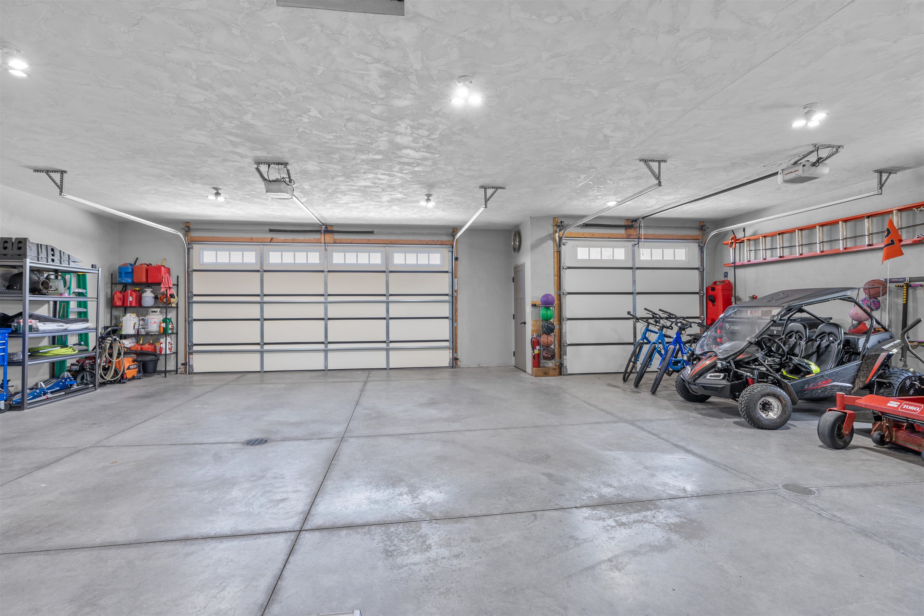 6636 RUSTIC OAKS Drive