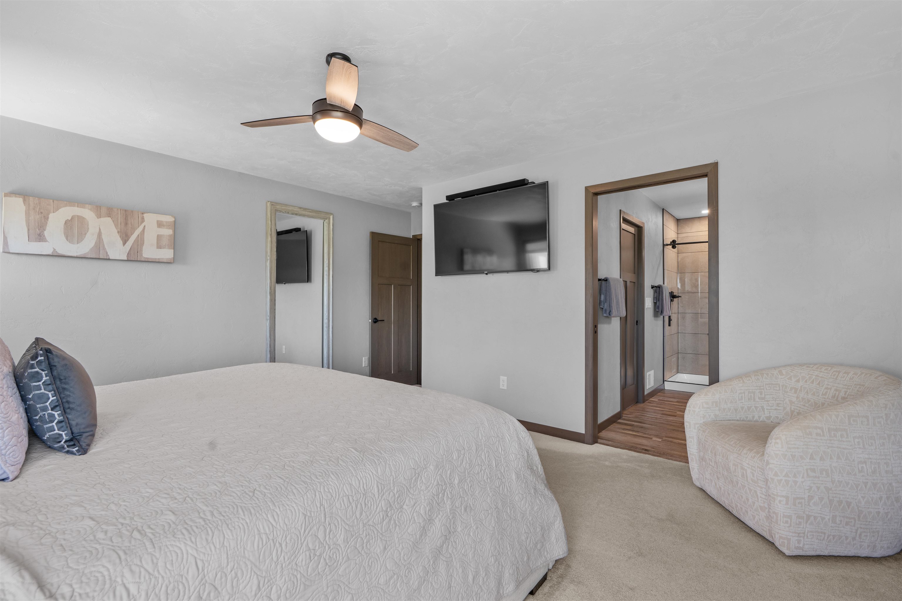 6636 RUSTIC OAKS Drive
