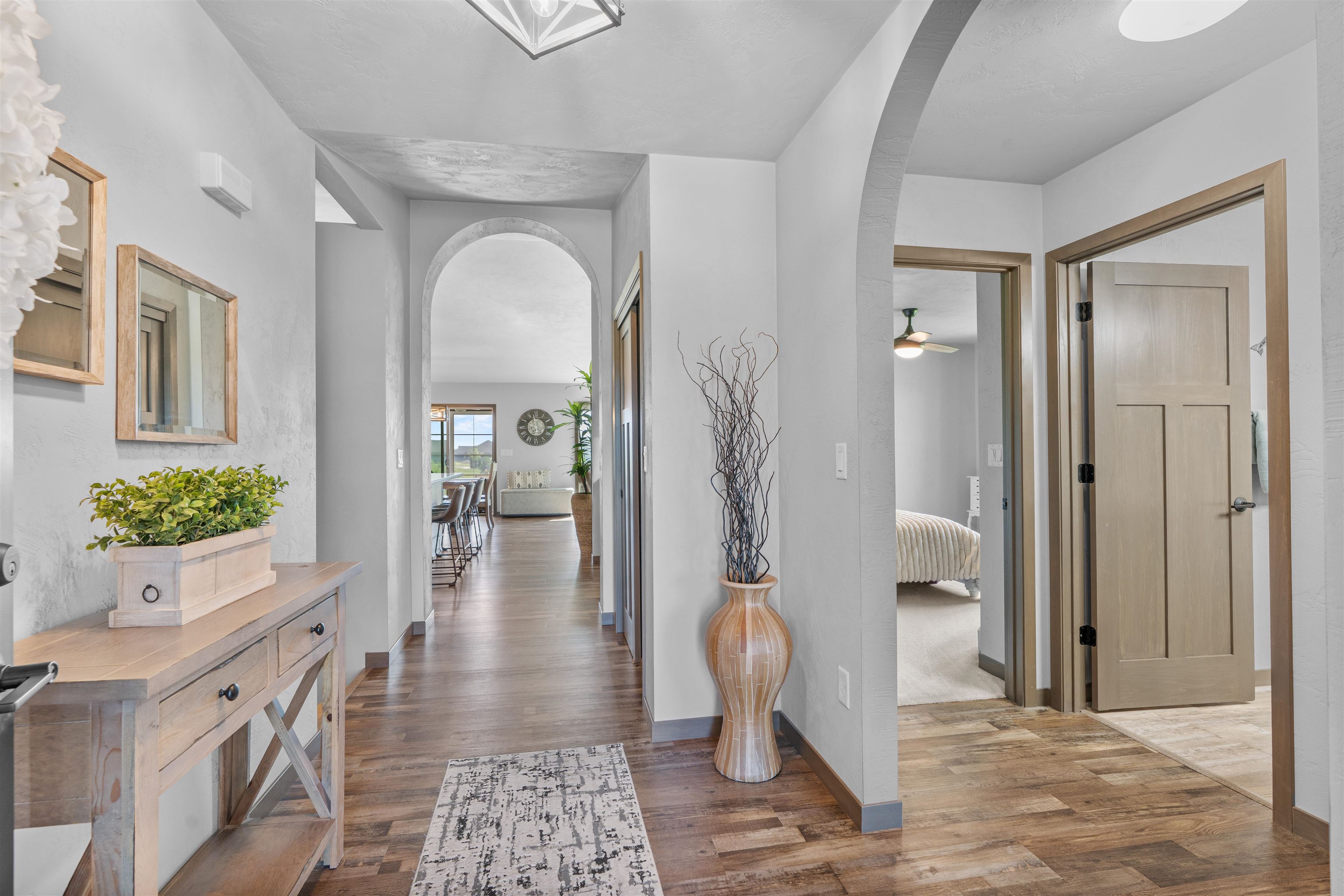 6636 RUSTIC OAKS Drive