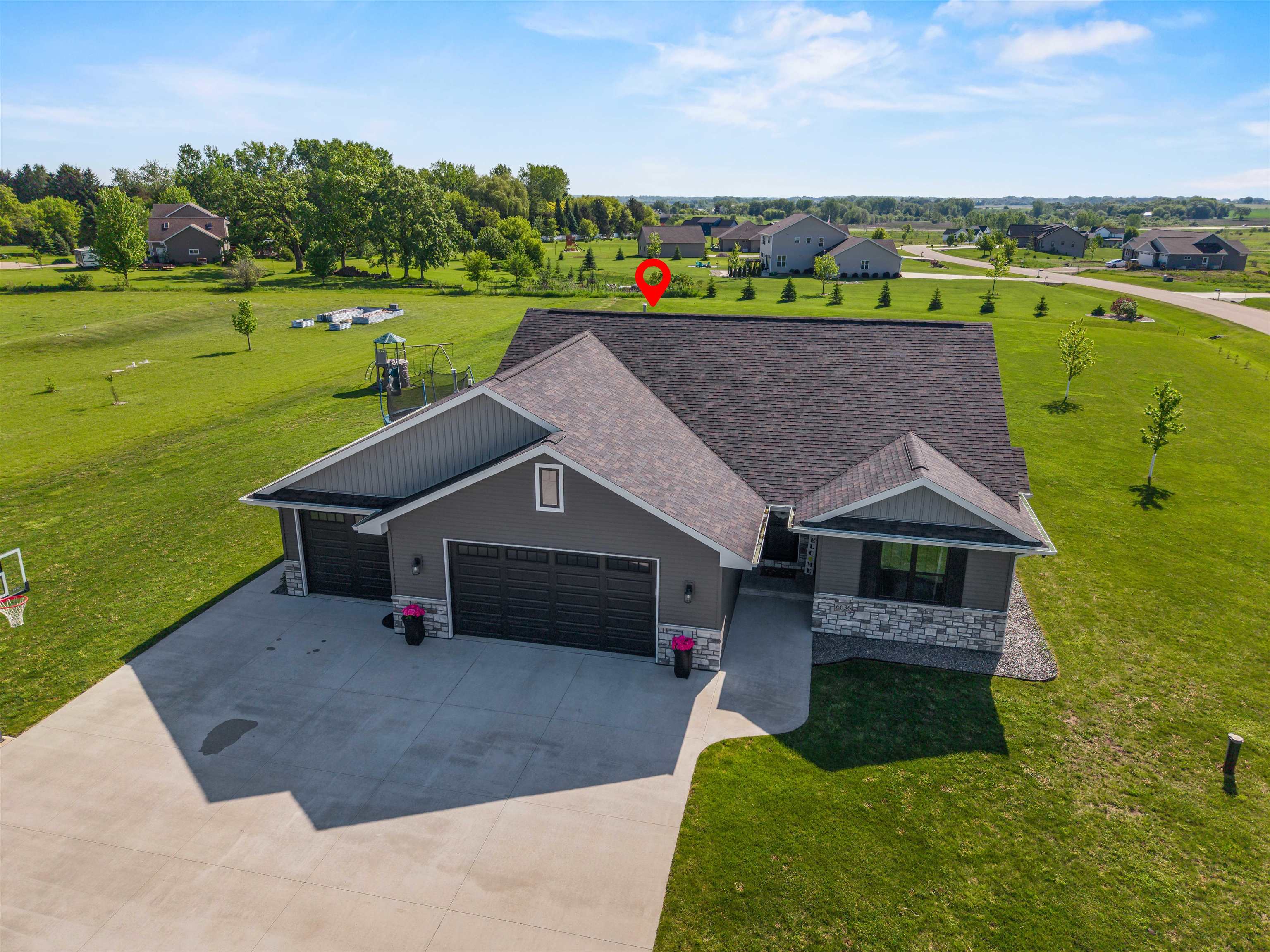 6636 RUSTIC OAKS Drive