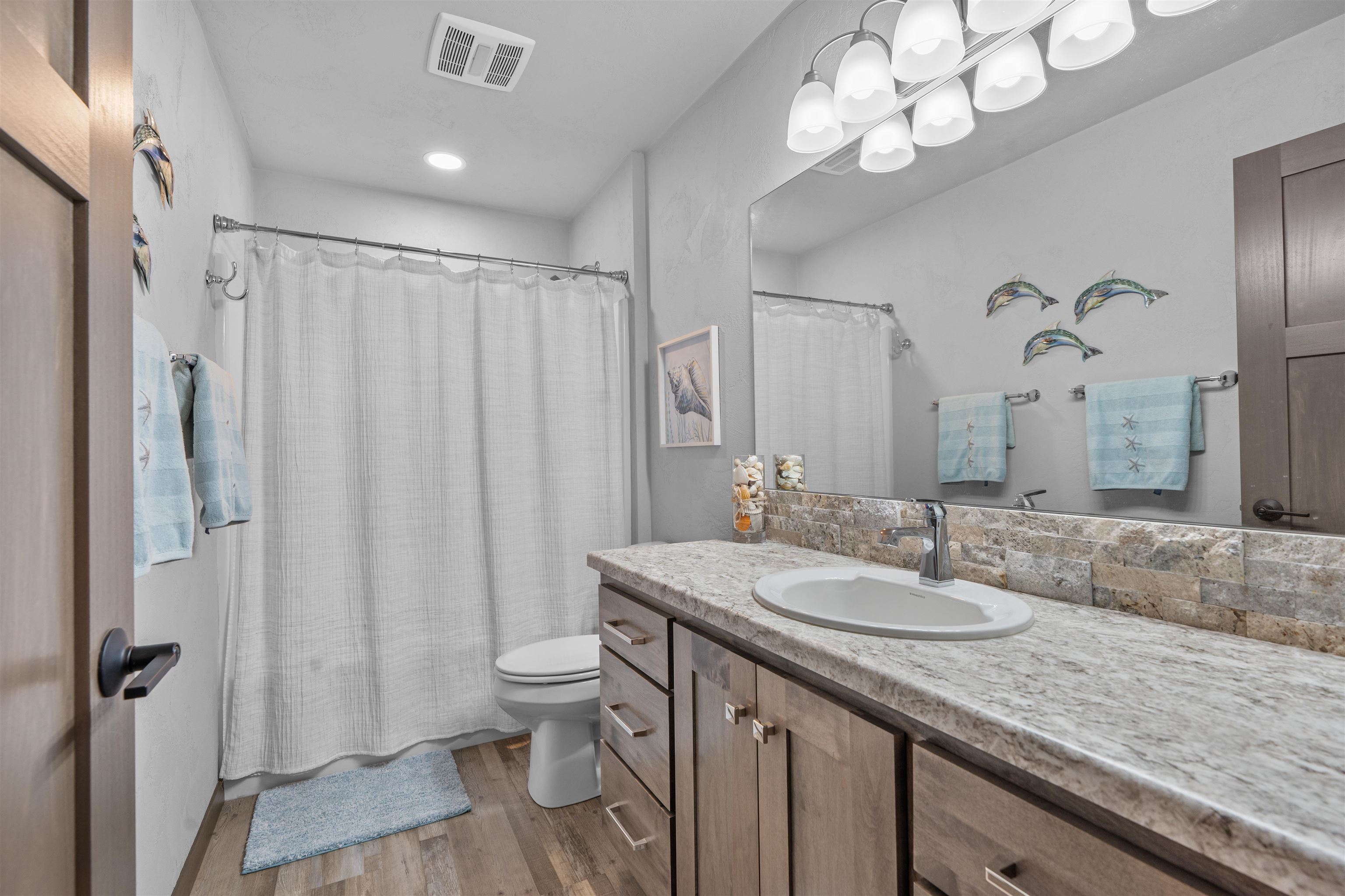 6636 RUSTIC OAKS Drive