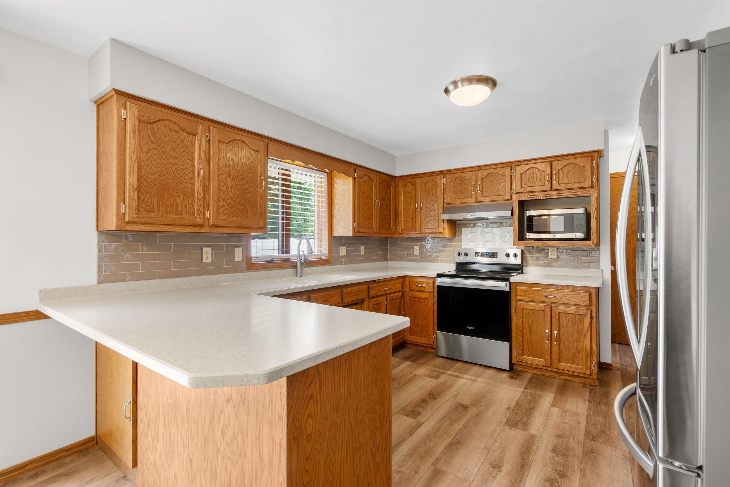 2615 W SUNNYVIEW Circle