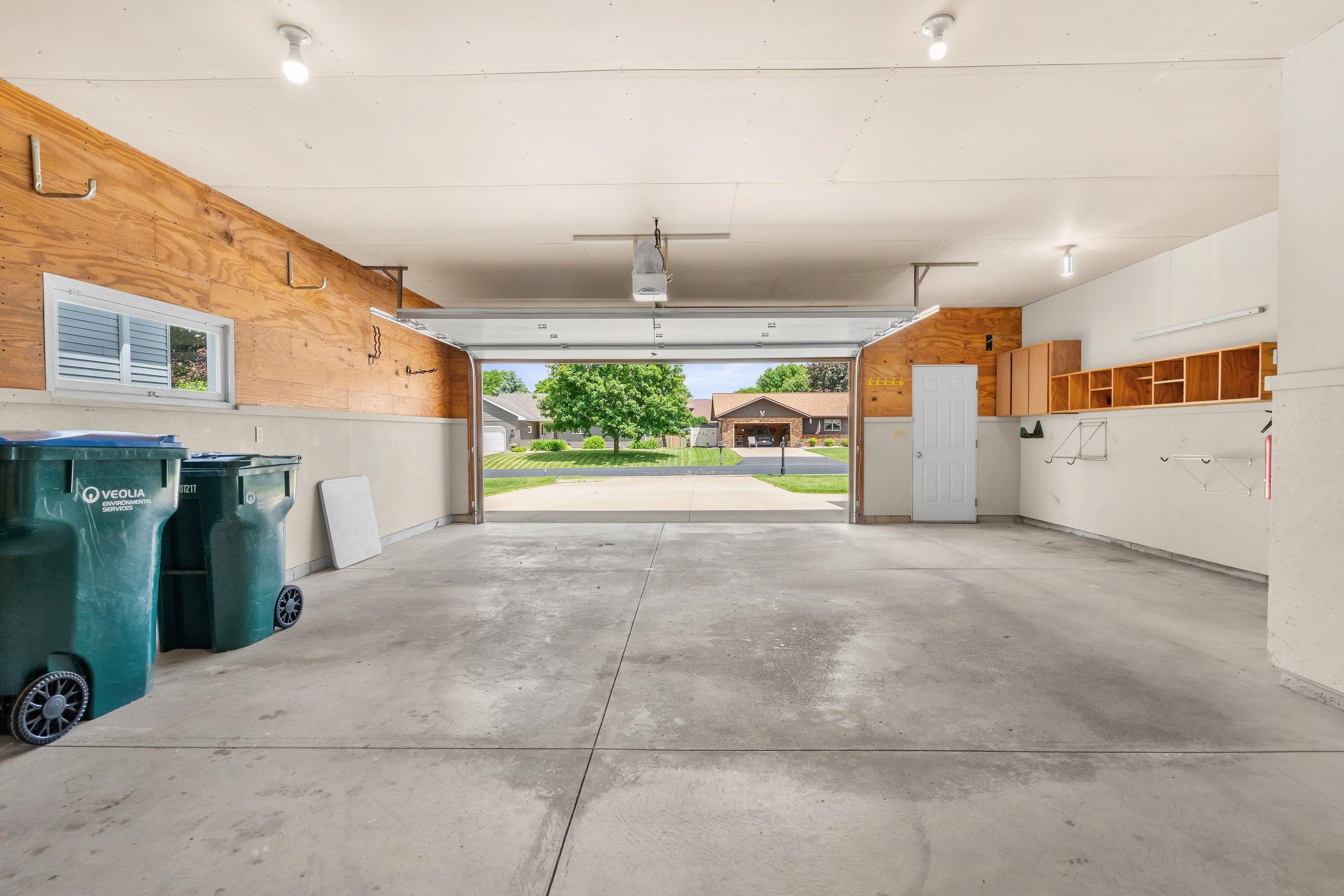 2615 W SUNNYVIEW Circle
