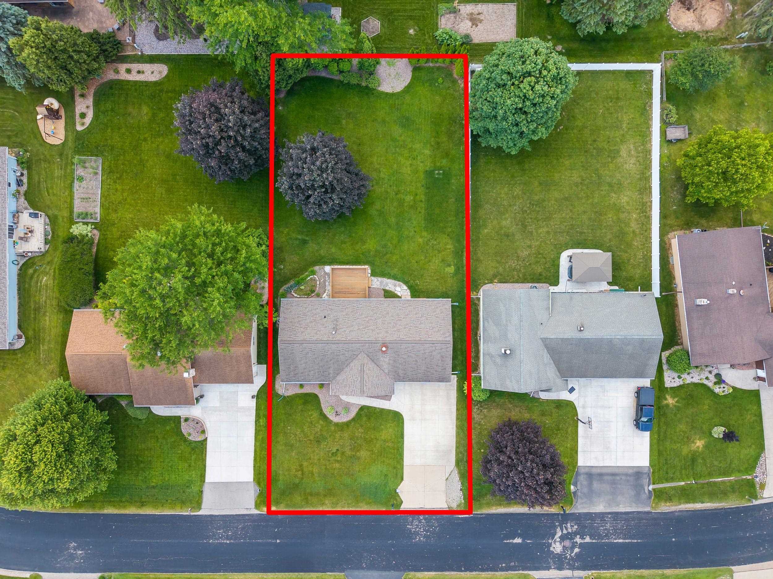 2615 W SUNNYVIEW Circle