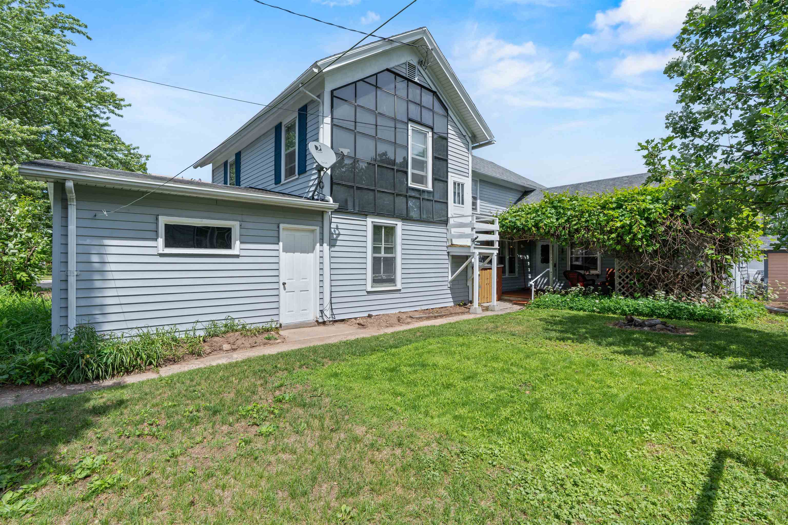27 9TH Street