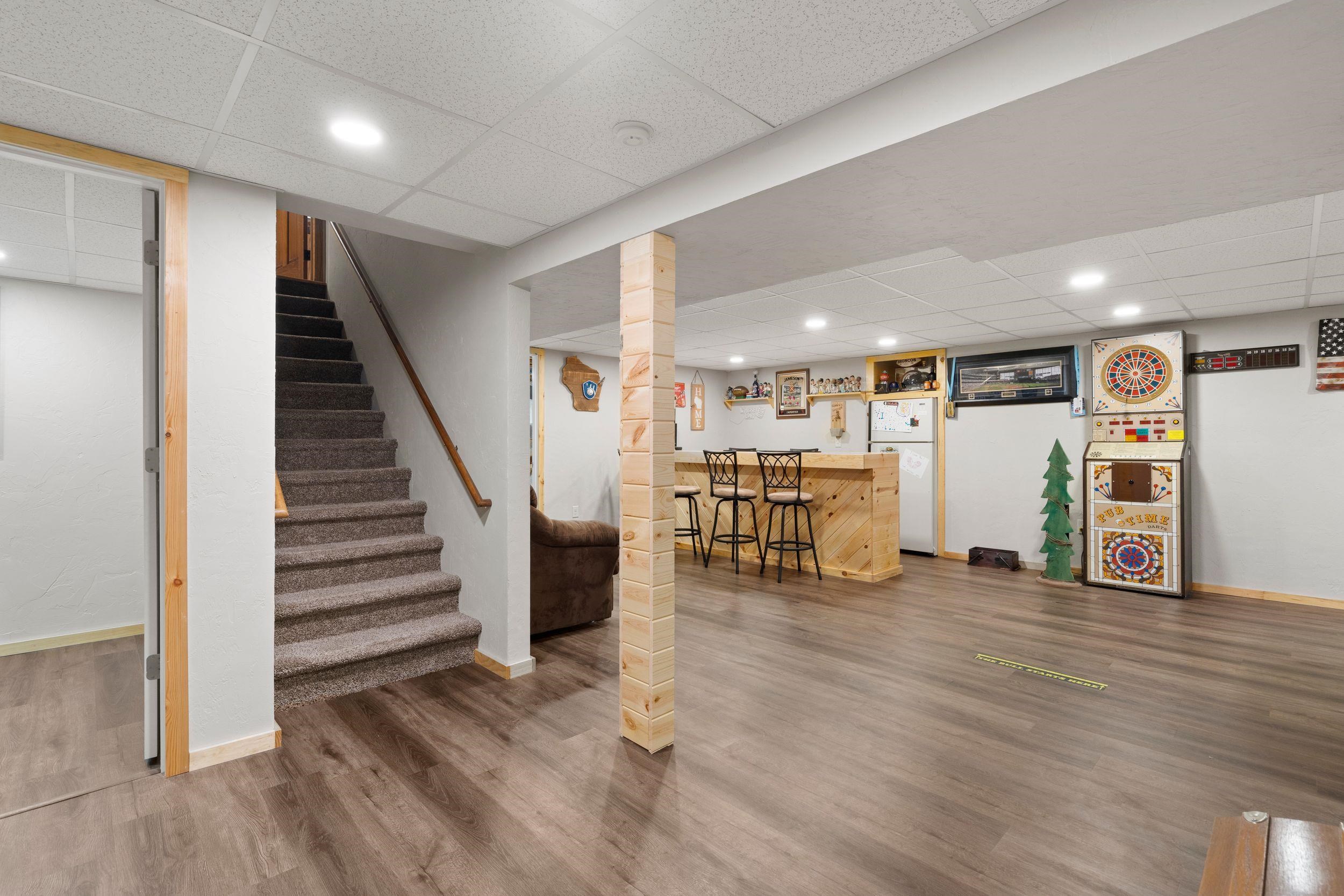 W2585 OAKBROOK Court