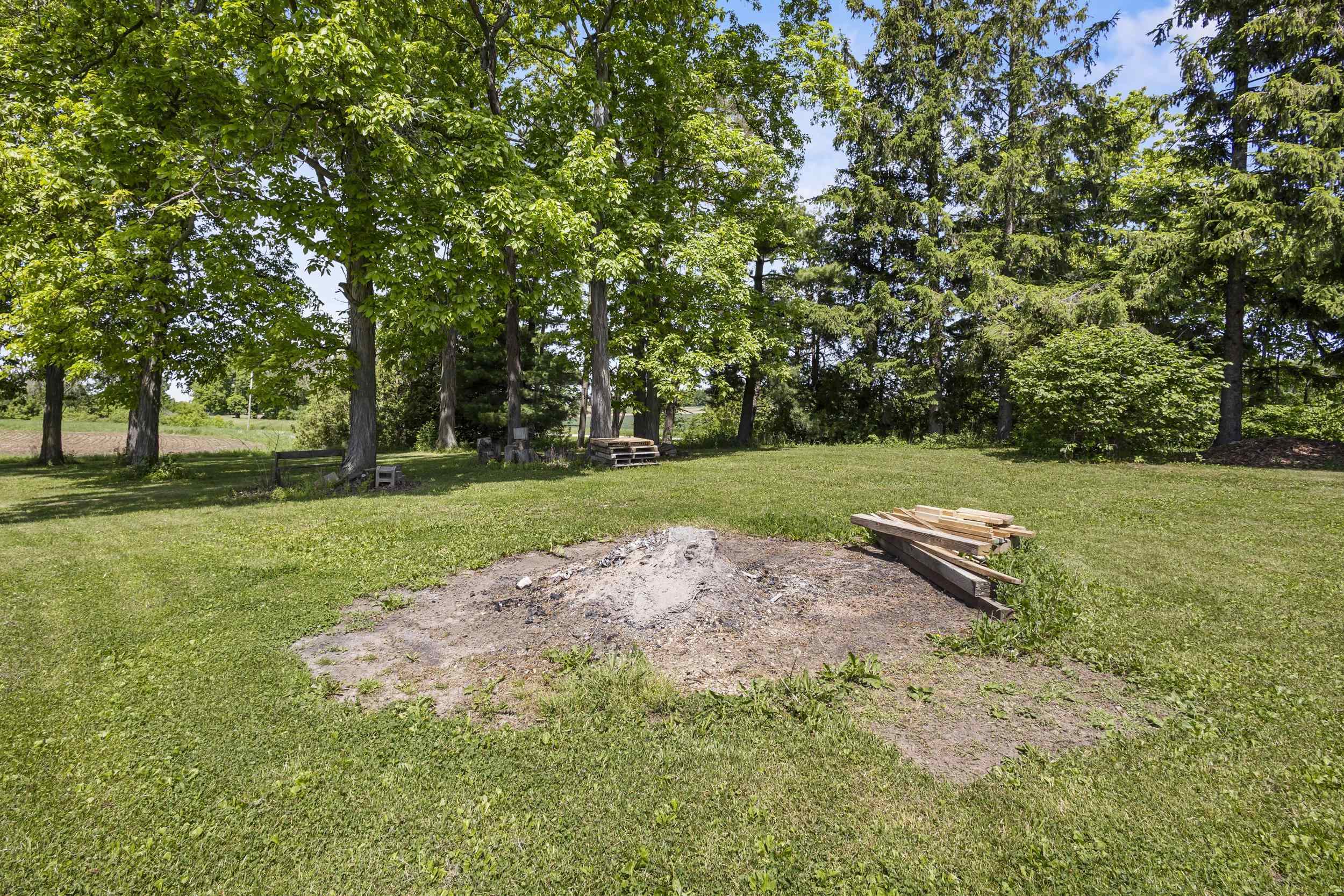 8557 LIBERTY SCHOOL Road
