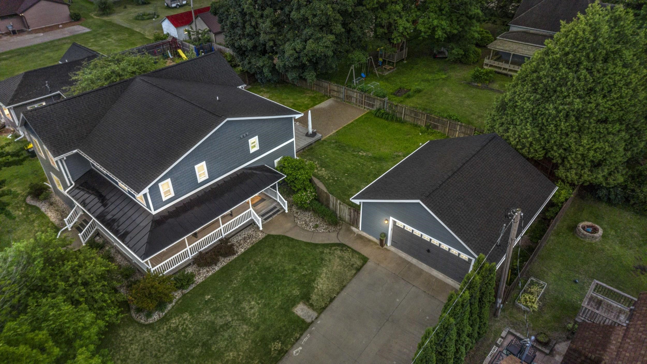 107 W SUMNER Street