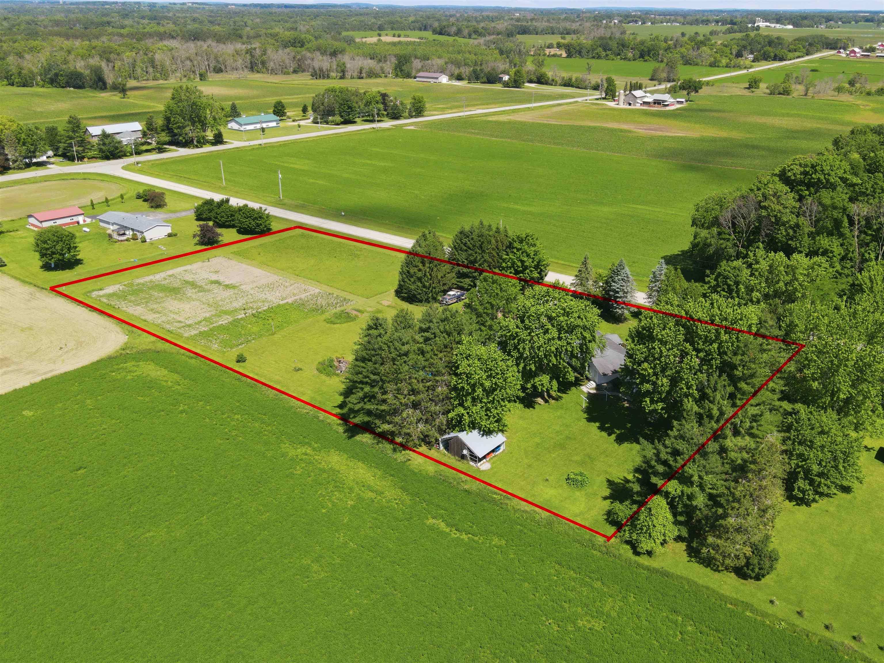 W10531 ROLOFF Road