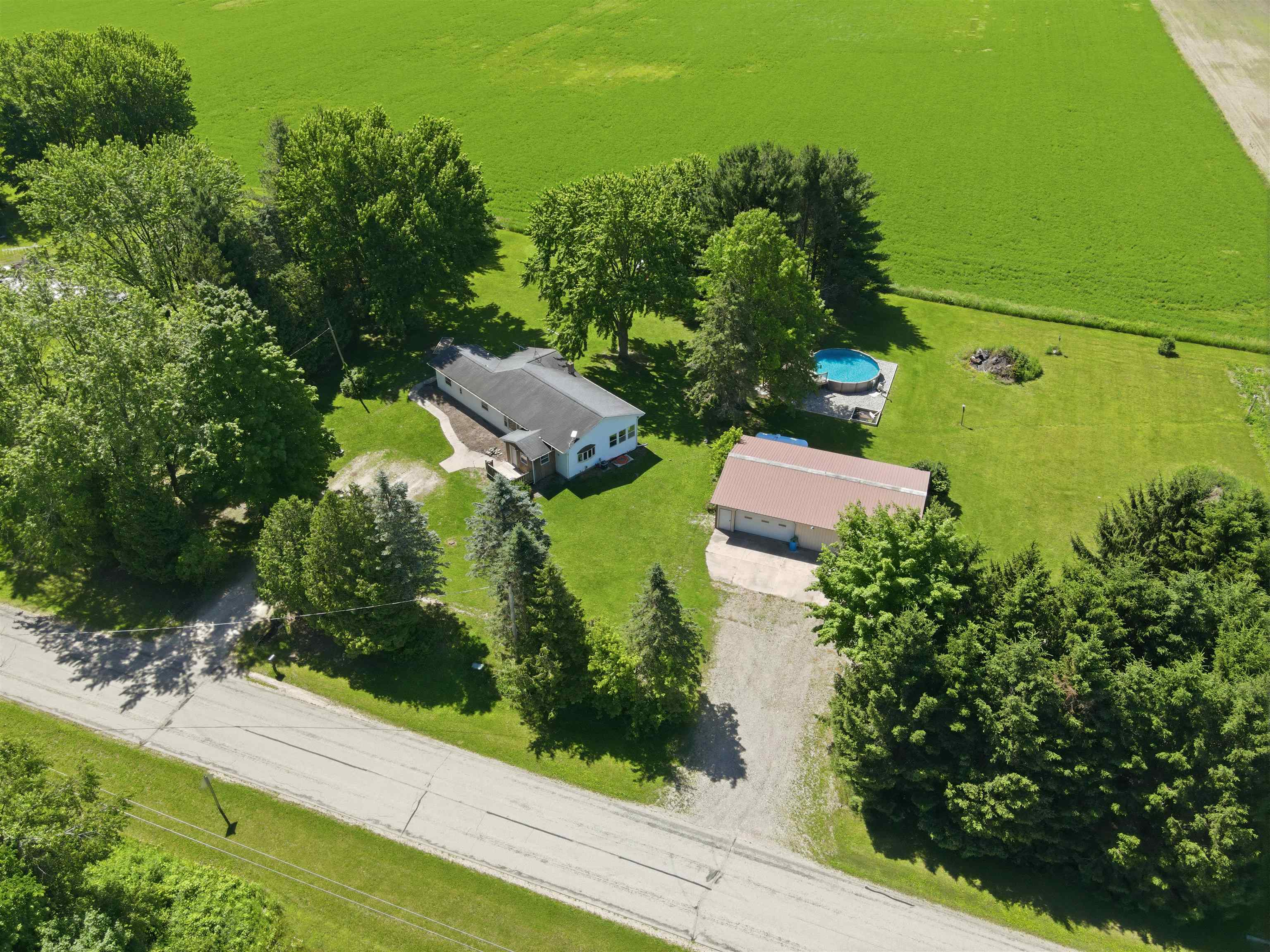 W10531 ROLOFF Road
