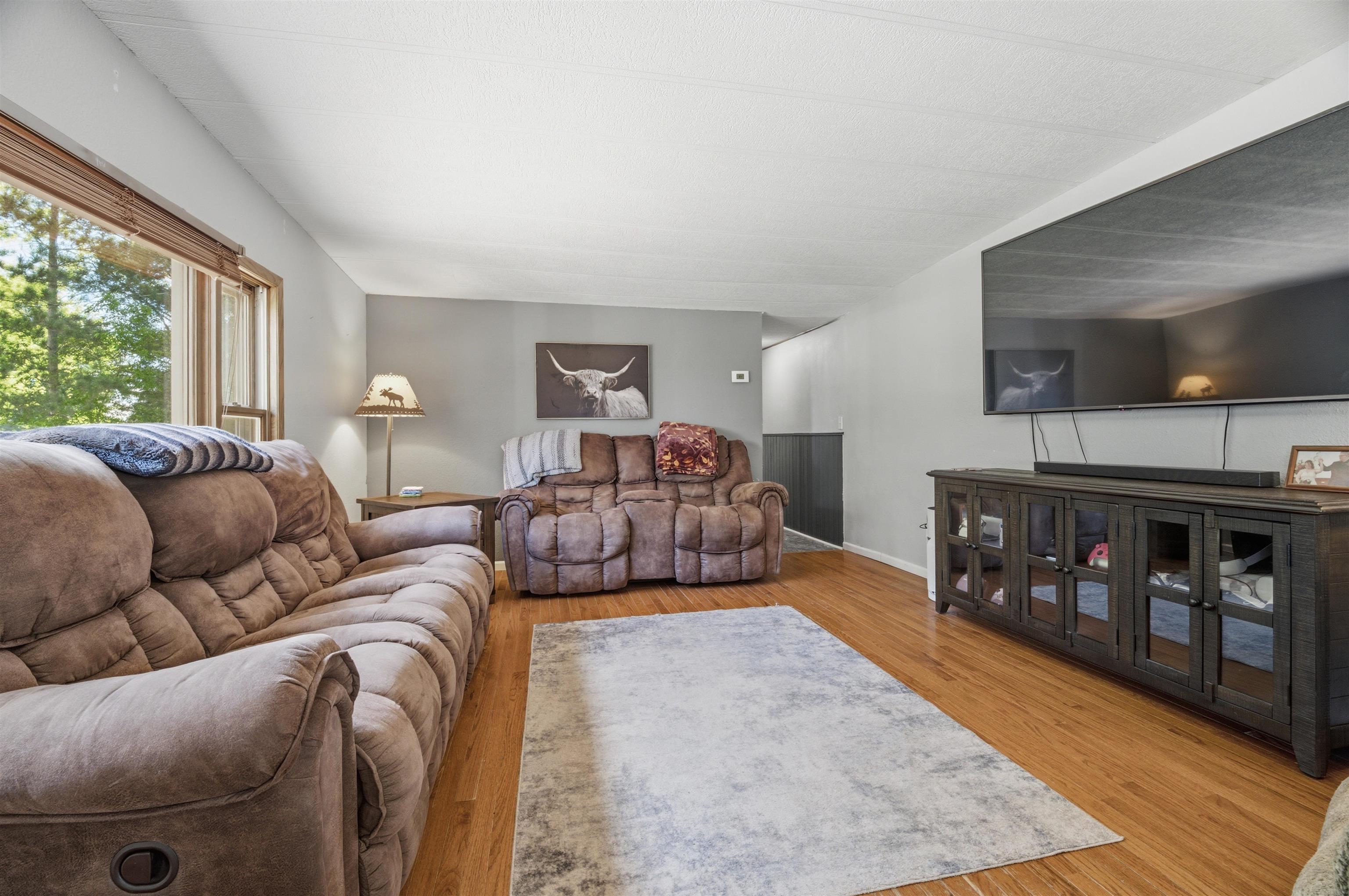 W10531 ROLOFF Road
