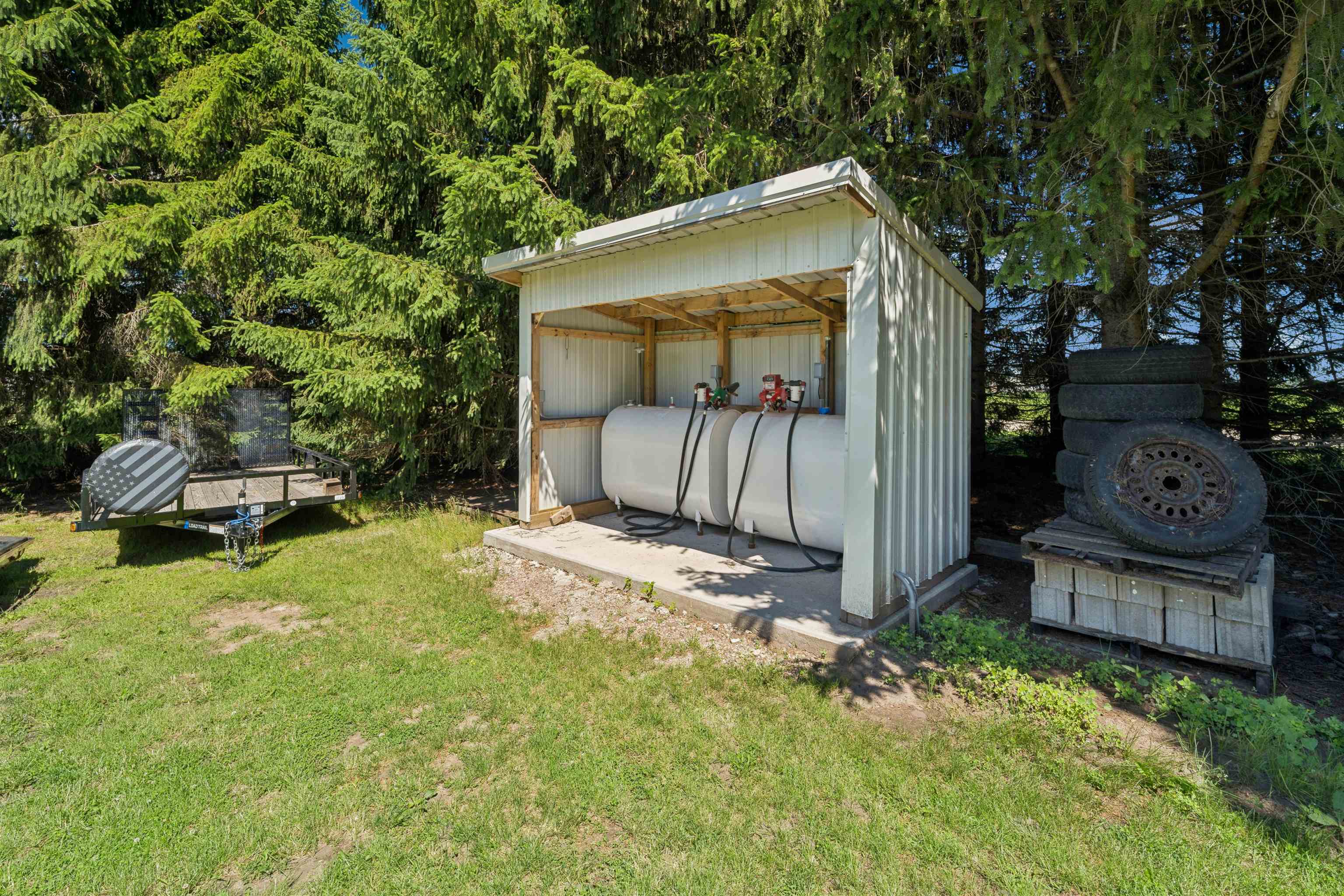W10531 ROLOFF Road